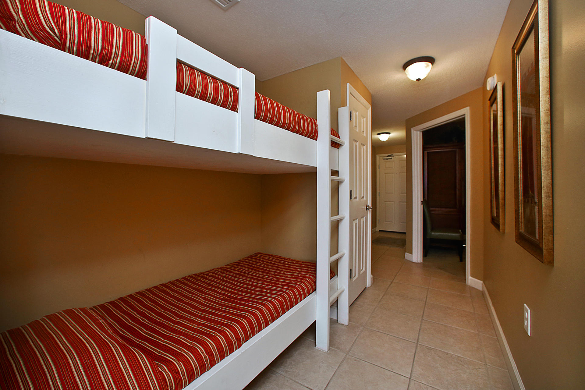 SEYCHELLES RESORT CONDO - Residential