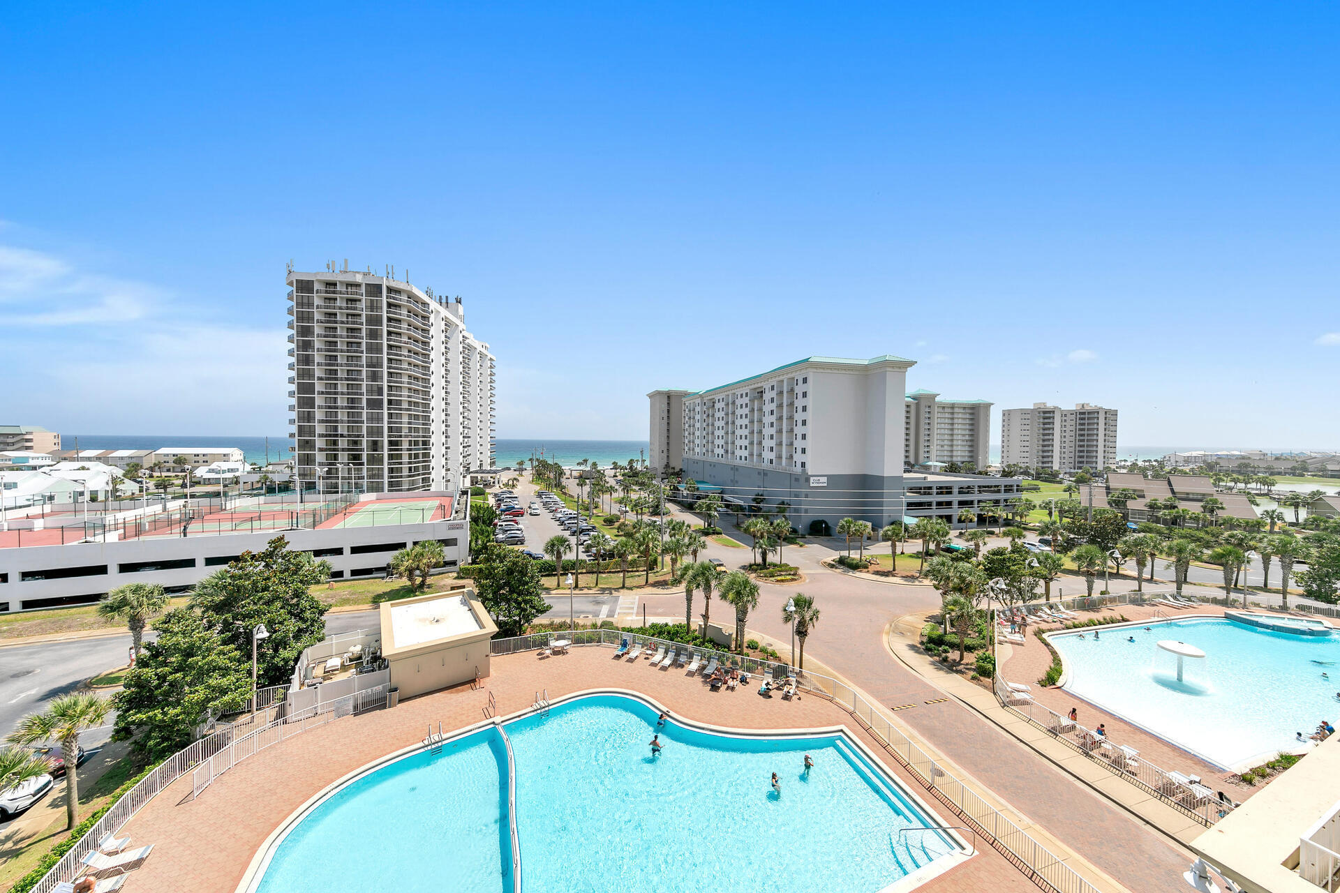 ARIEL DUNES - Residential