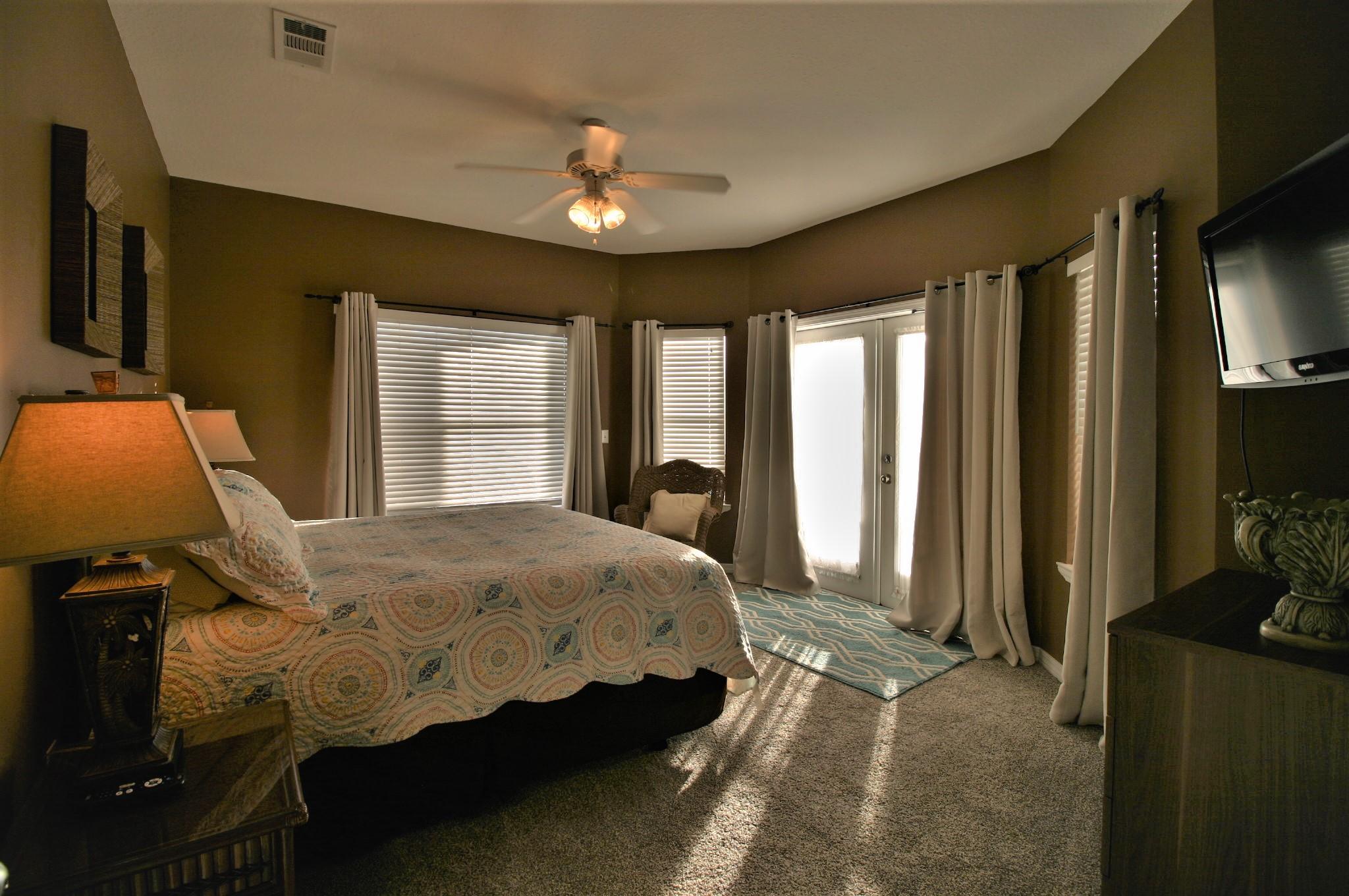 CRYSTAL BEACH - Residential