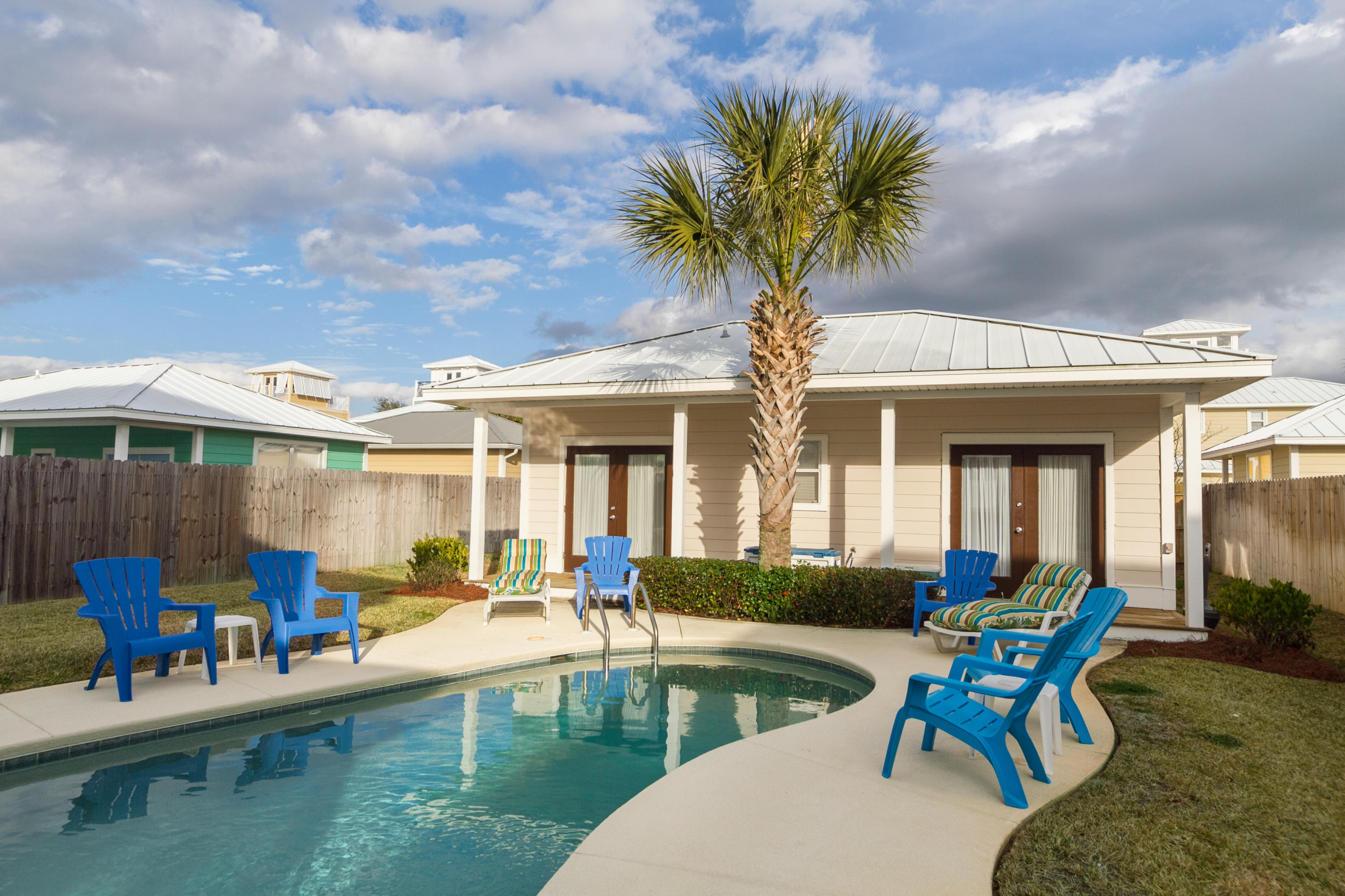 CRYSTAL BEACH - Residential