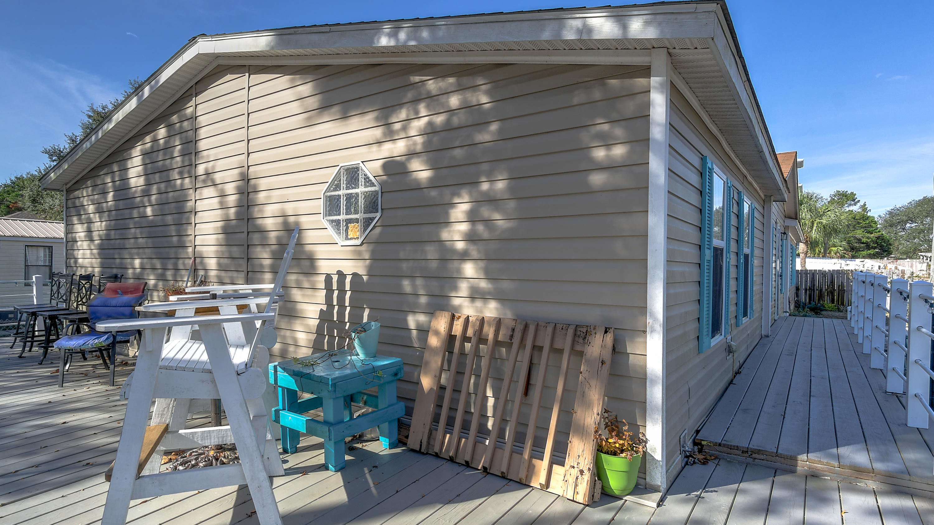 LAGUNA BEACH ESTATES 8TH ADDN - Residential