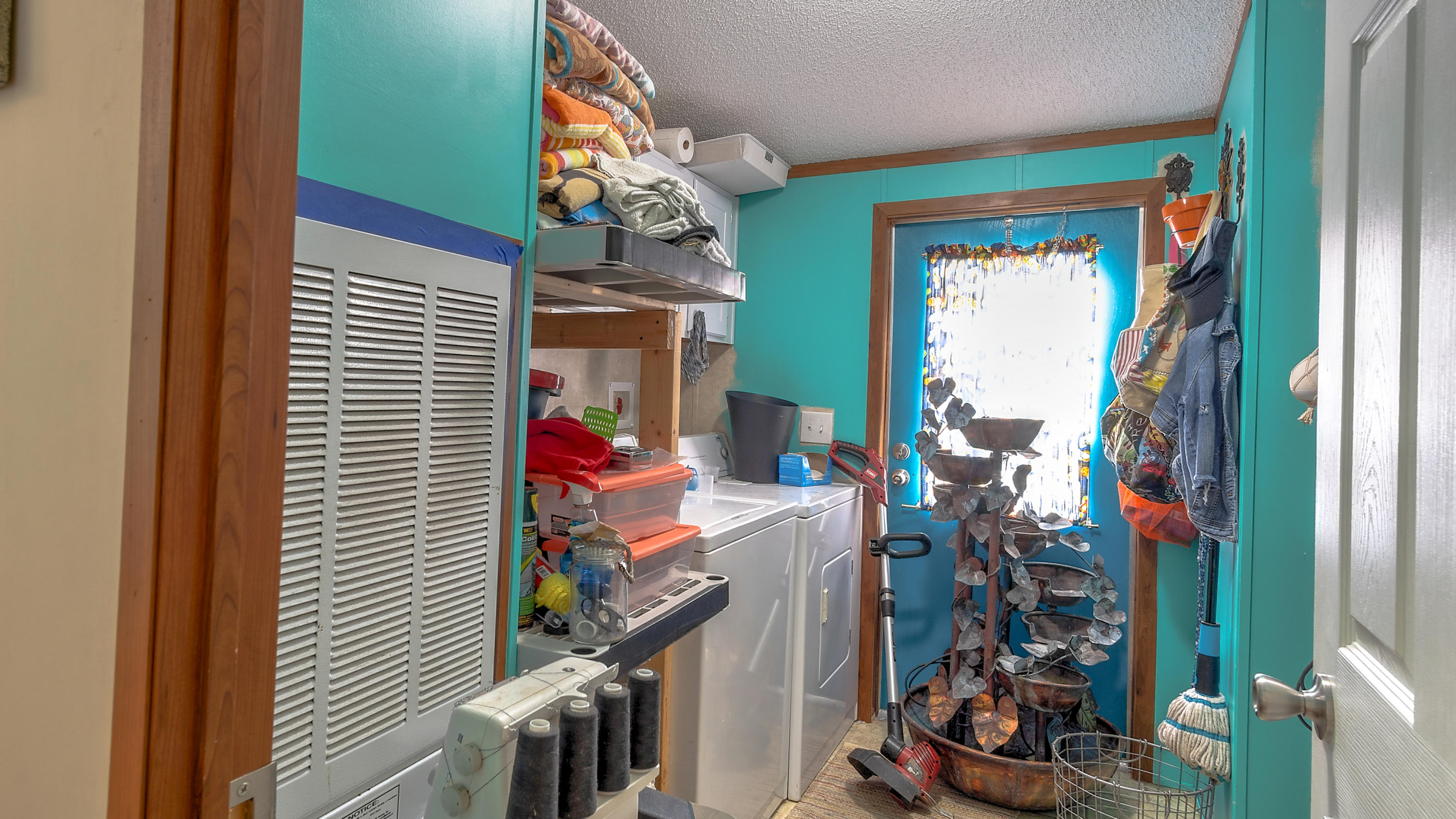 LAGUNA BEACH ESTATES 8TH ADDN - Residential