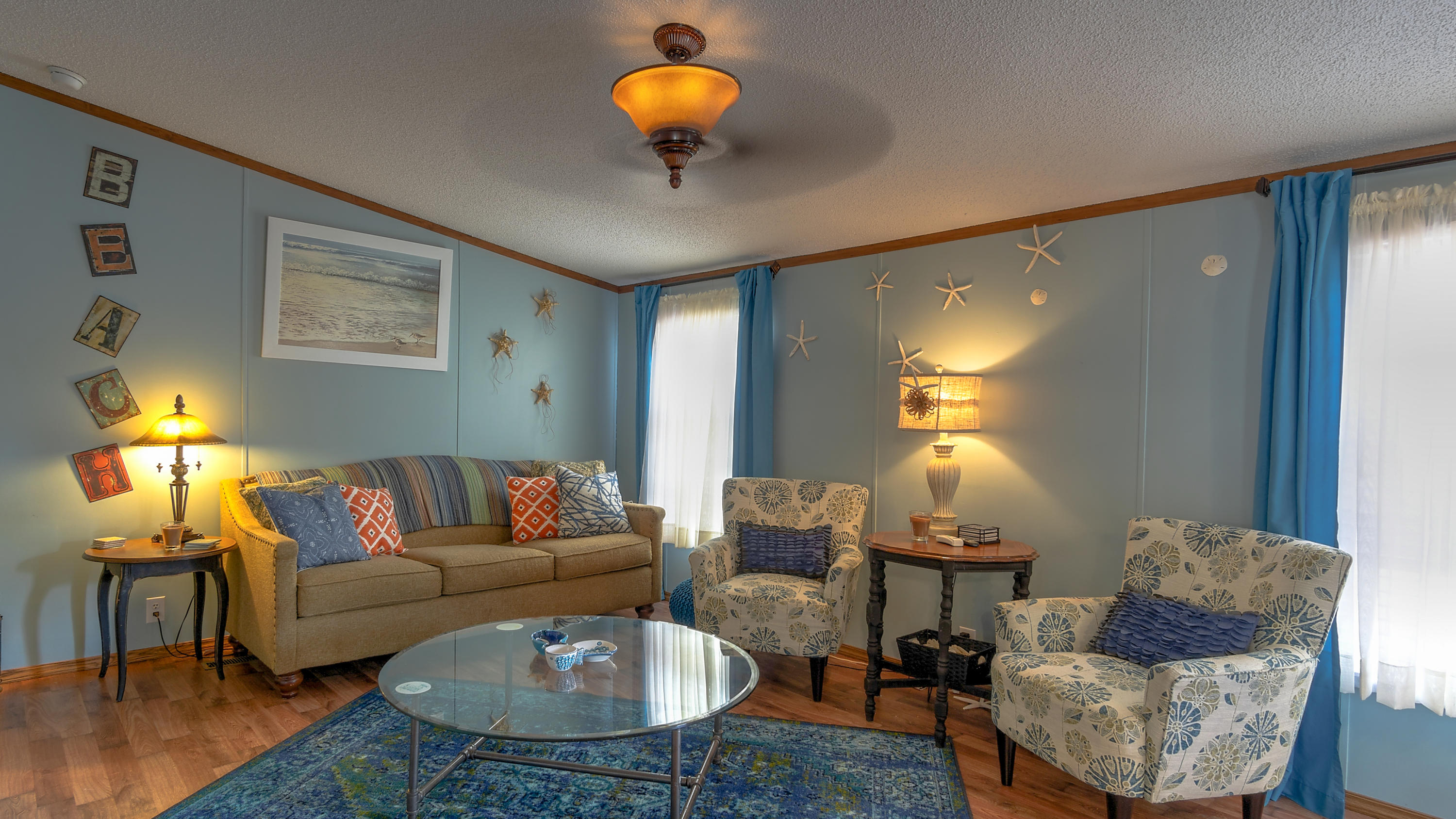 LAGUNA BEACH ESTATES 8TH ADDN - Residential