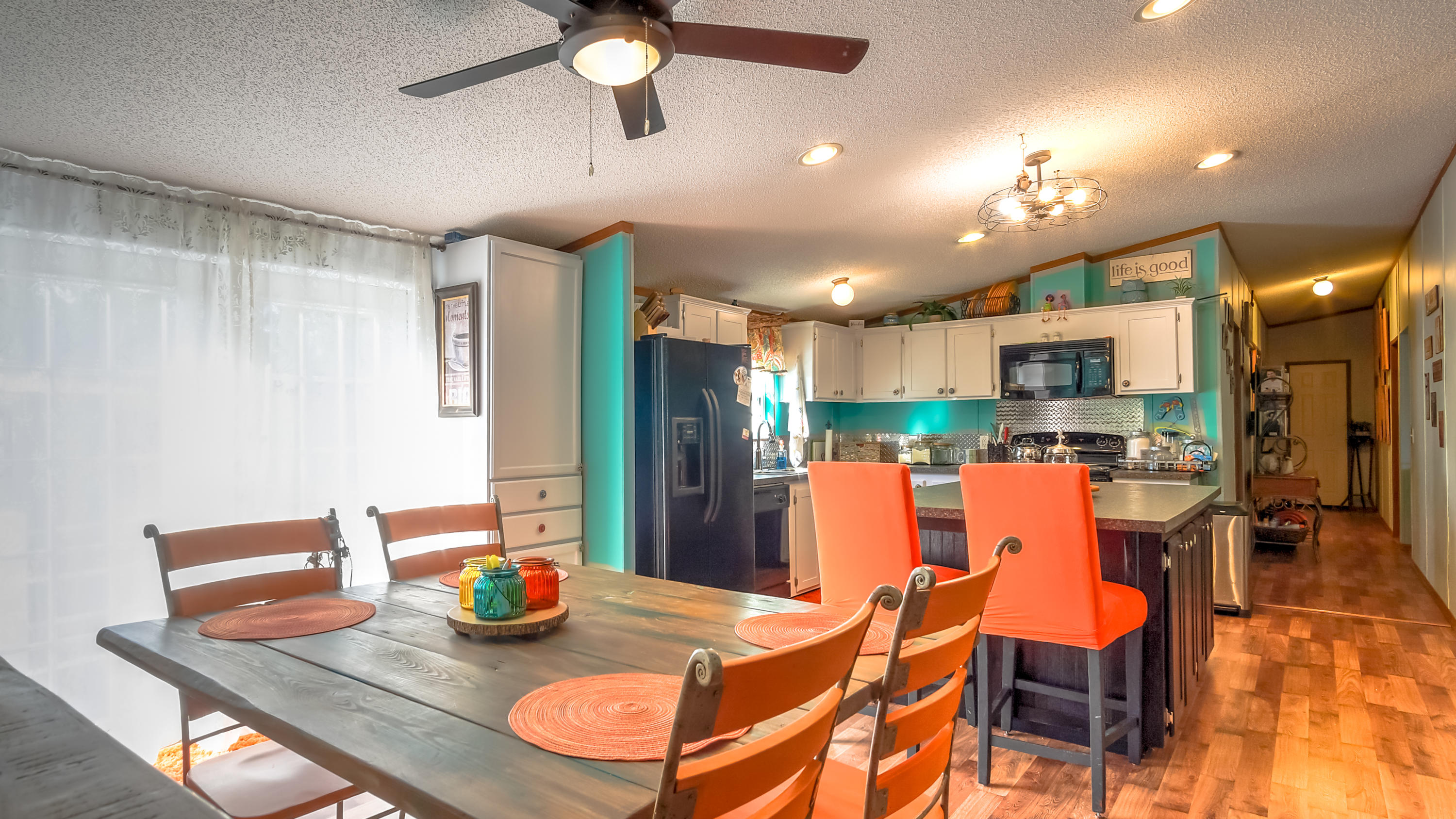 LAGUNA BEACH ESTATES 8TH ADDN - Residential