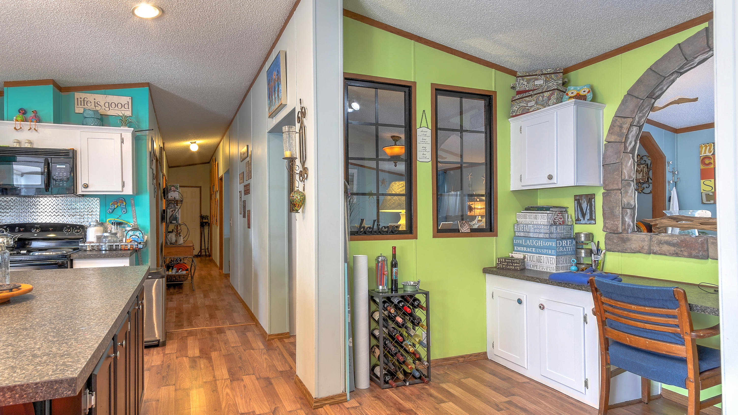 LAGUNA BEACH ESTATES 8TH ADDN - Residential