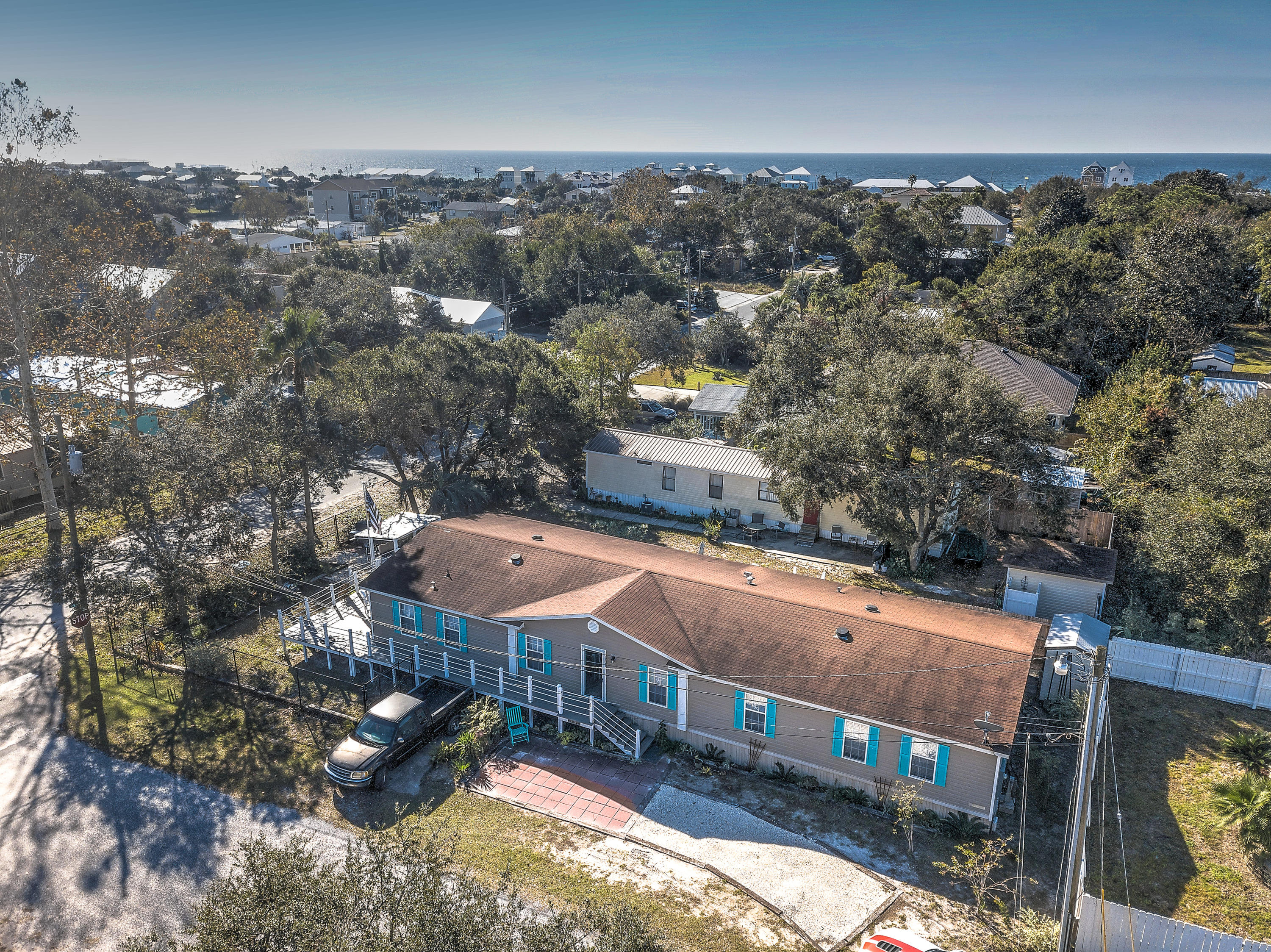 LAGUNA BEACH ESTATES 8TH ADDN - Residential