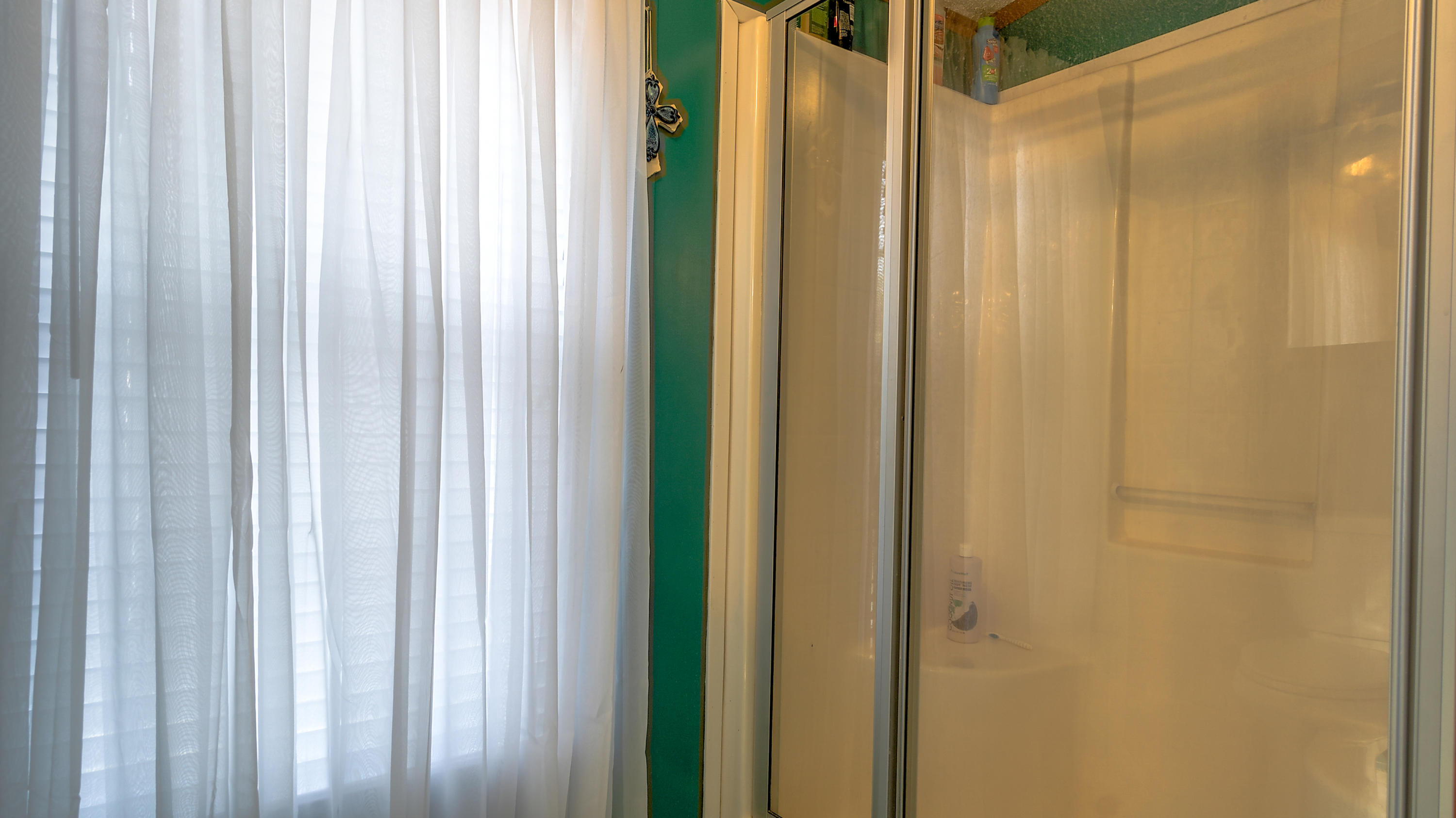 LAGUNA BEACH ESTATES 8TH ADDN - Residential