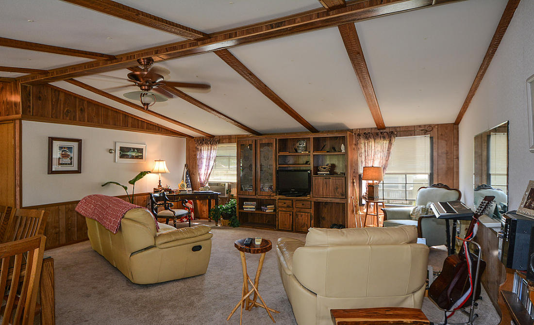 Black Creek Lodge - Residential