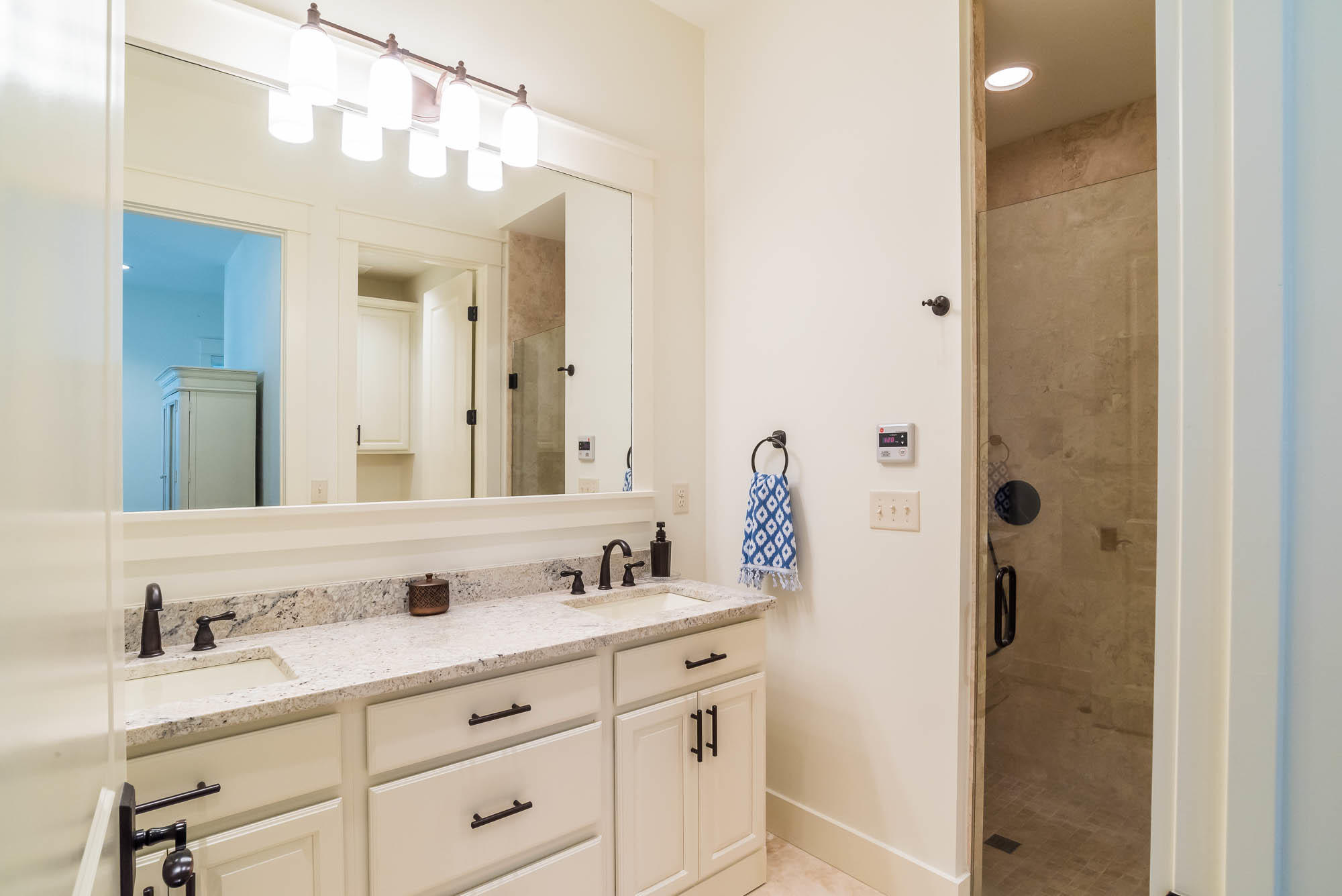 WATERCOLOR - Residential