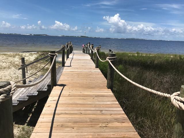 EMERALD POINTE PLAT 1 - Residential