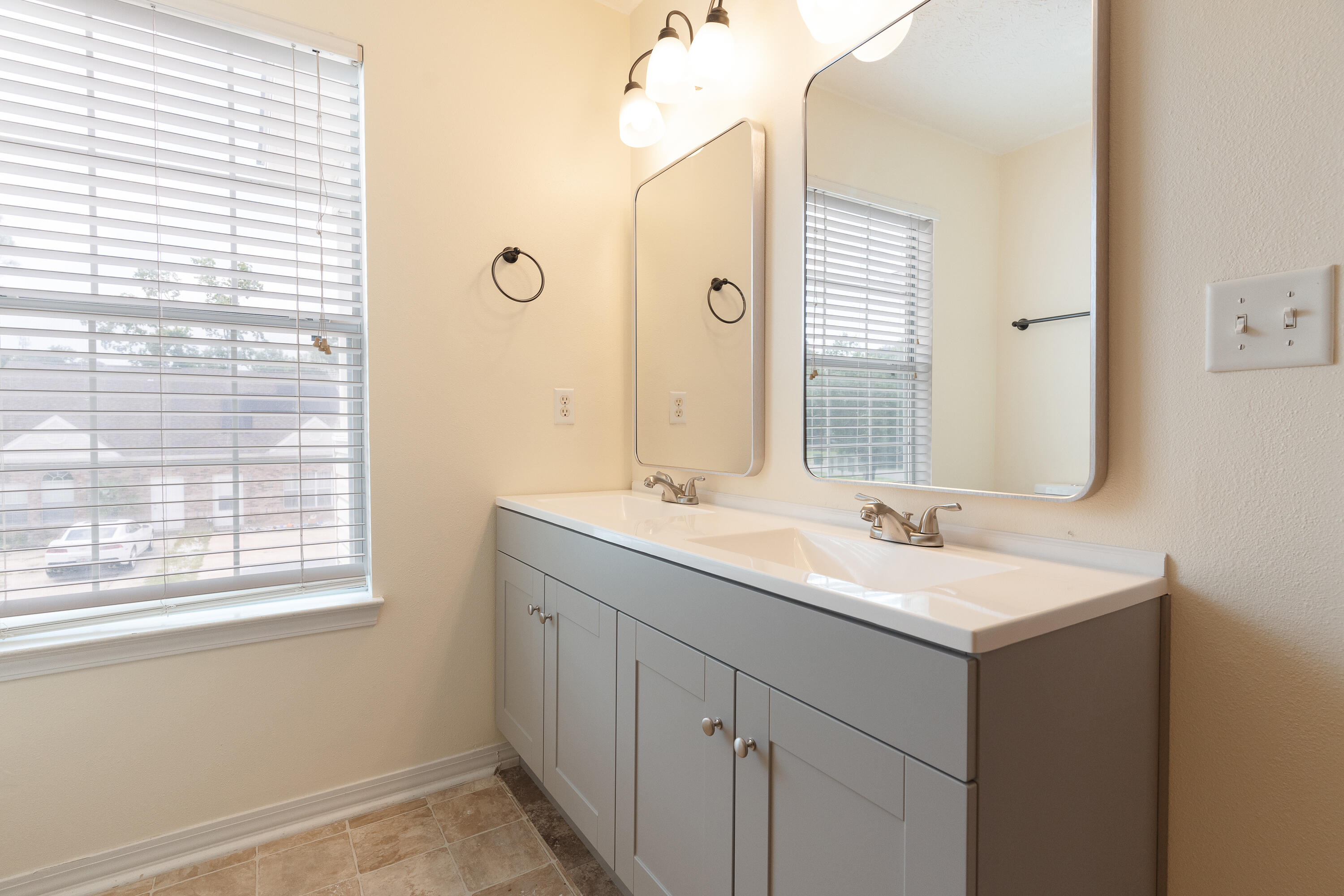 FOREST OAKS PH 3 - Residential