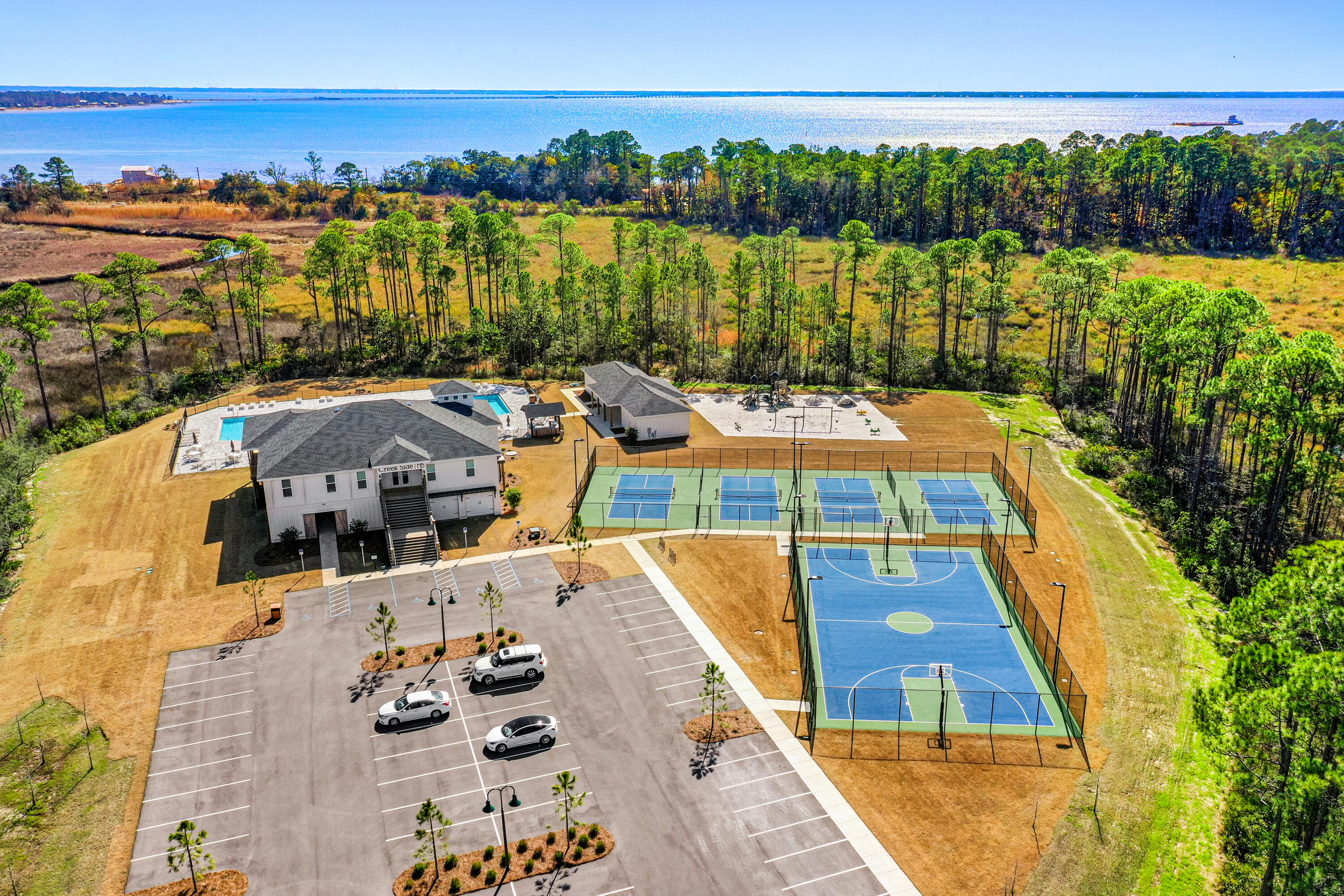 HAMMOCK BAY - BIRD SONG - Residential