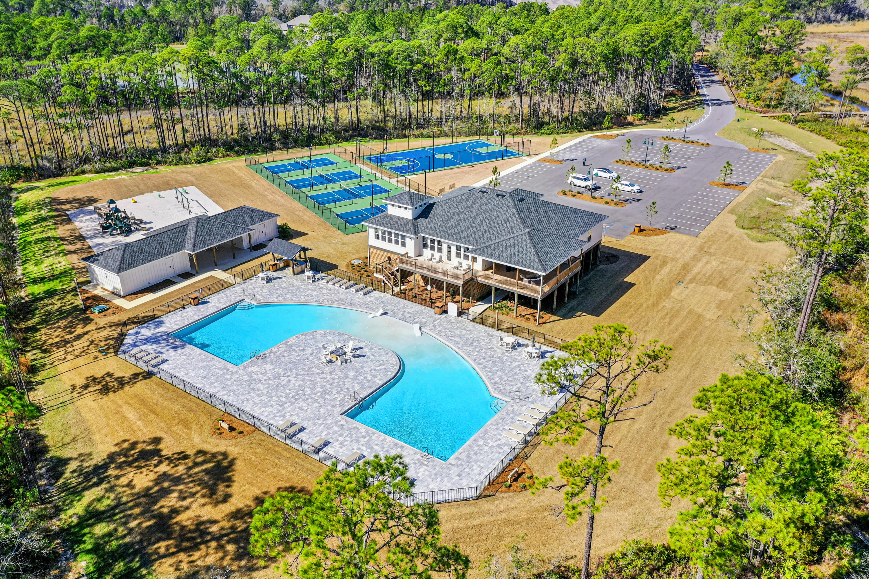 HAMMOCK BAY - BIRD SONG - Residential