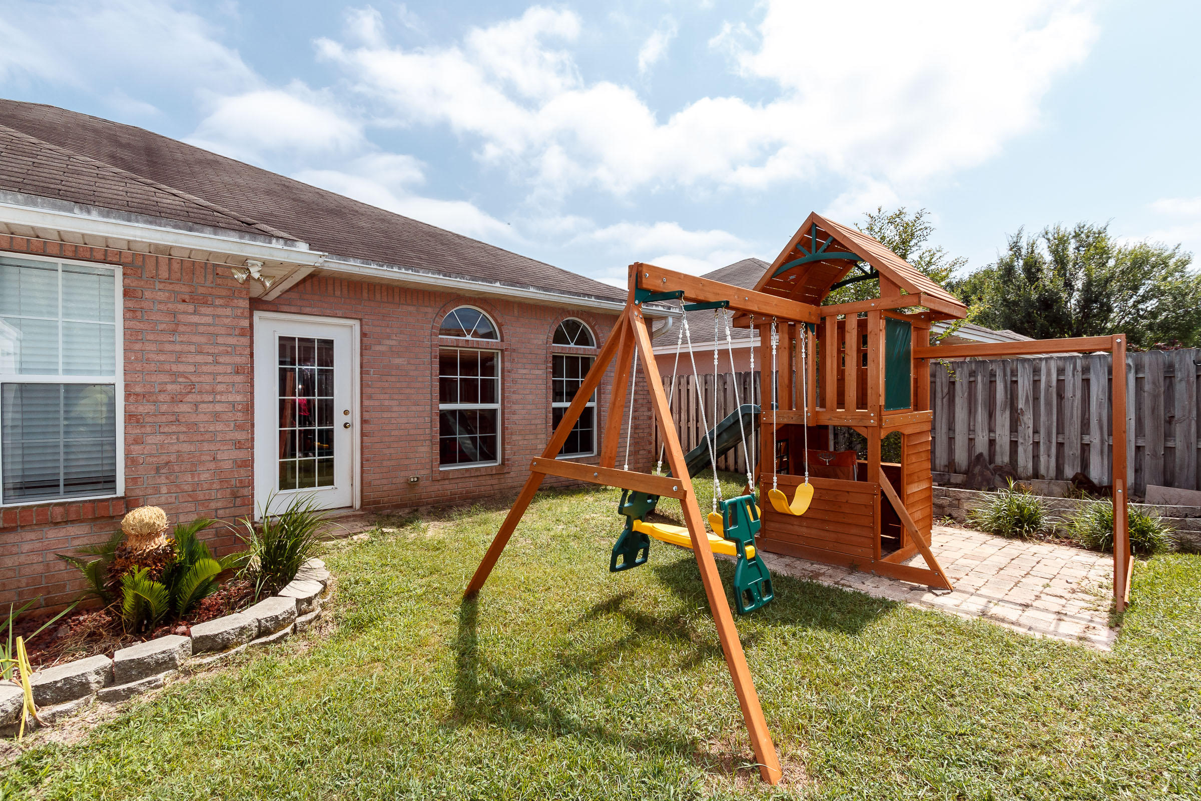 NORTH RIDGE CREEK S/D - Residential