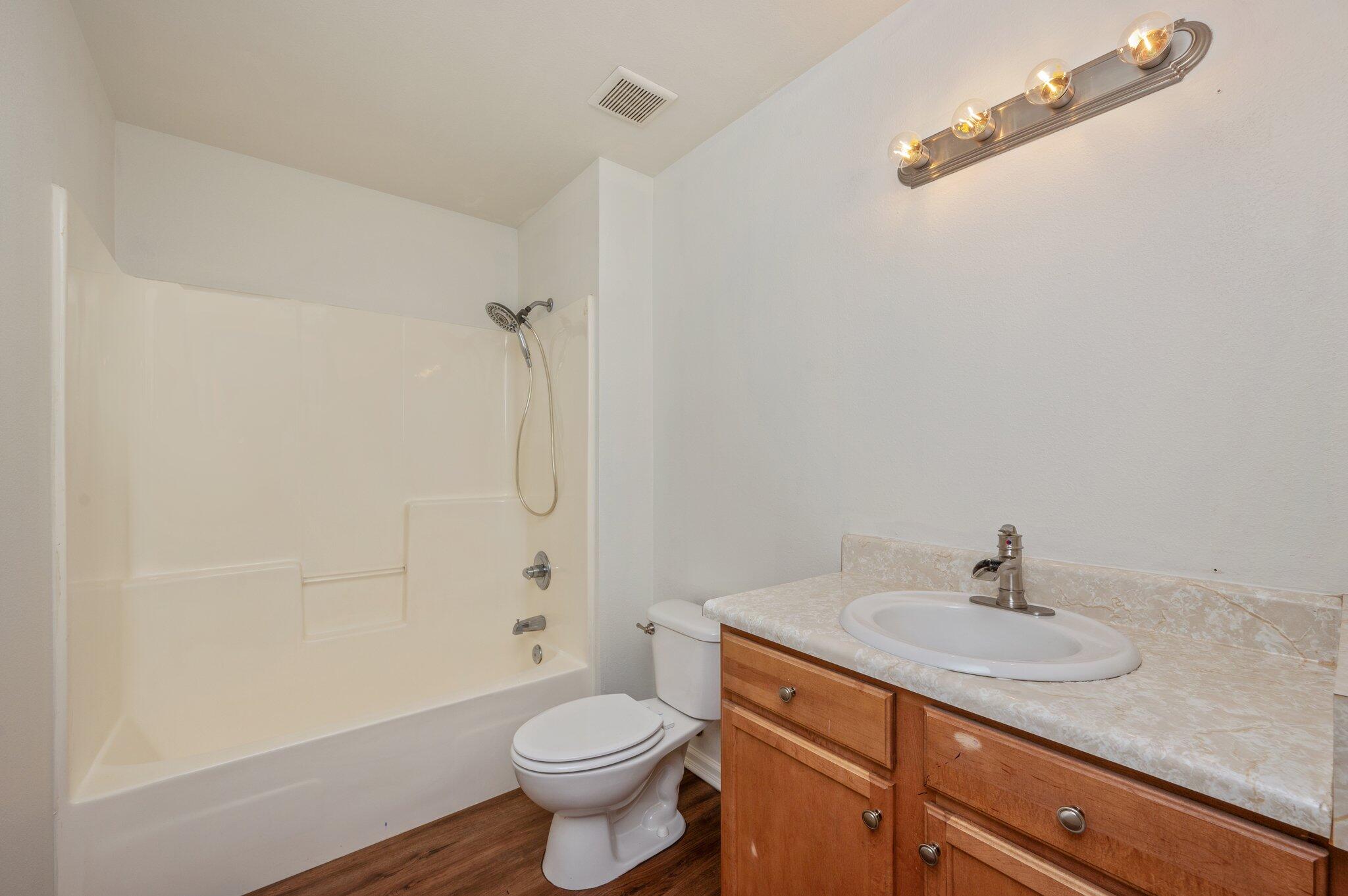 OAKWOOD HILLS UNIT 3 - Residential