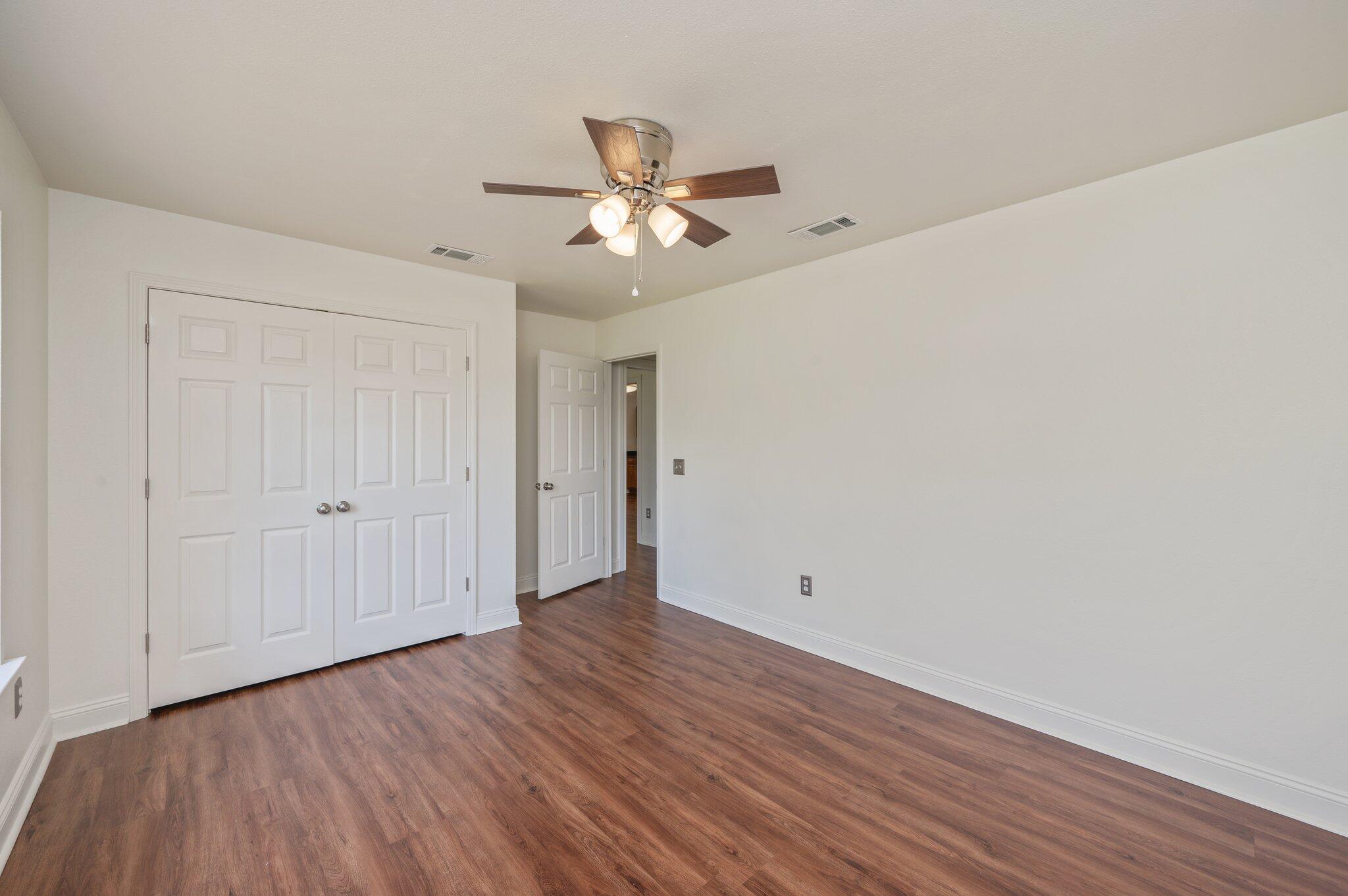 OAKWOOD HILLS UNIT 3 - Residential