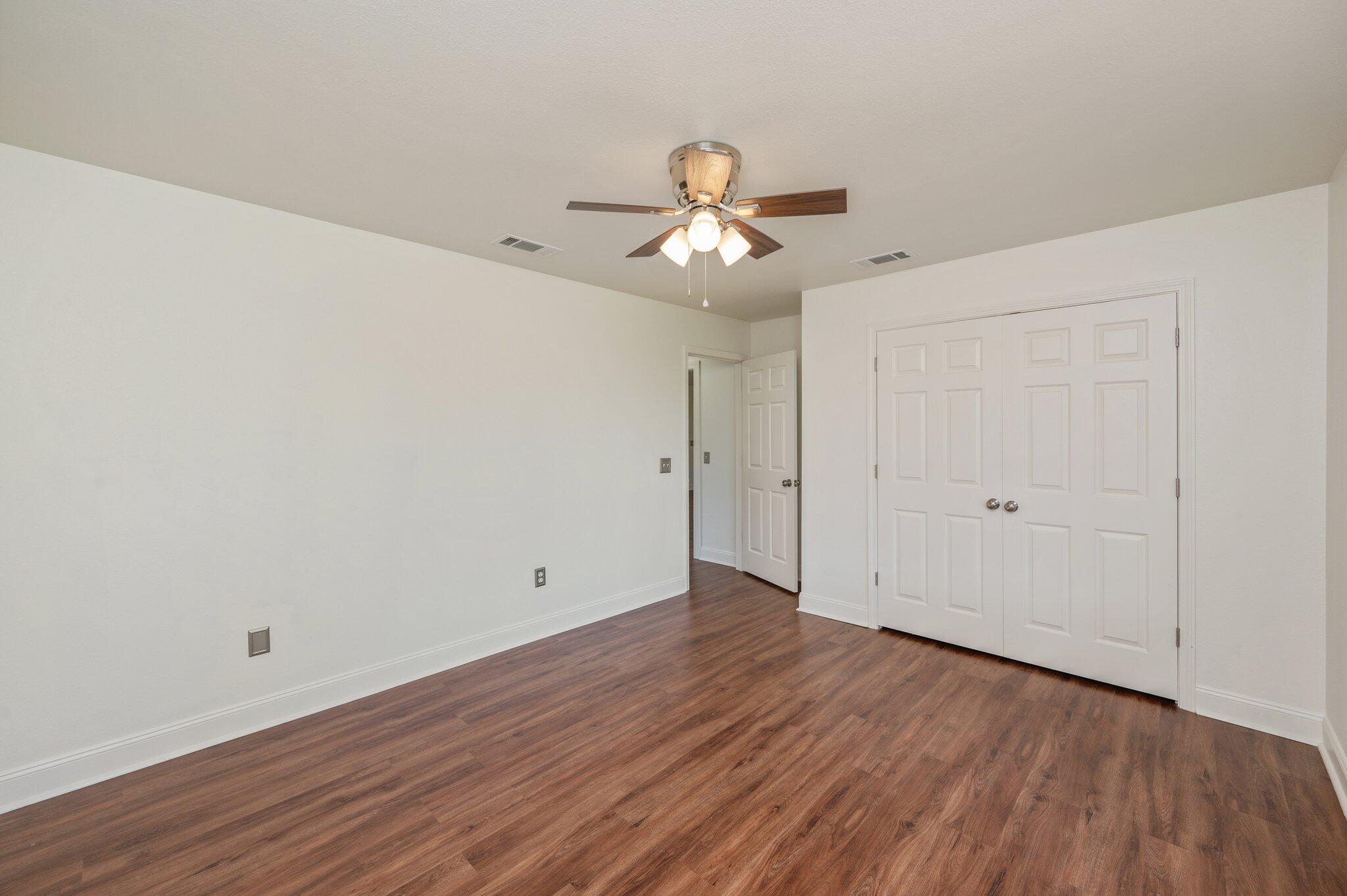 OAKWOOD HILLS UNIT 3 - Residential