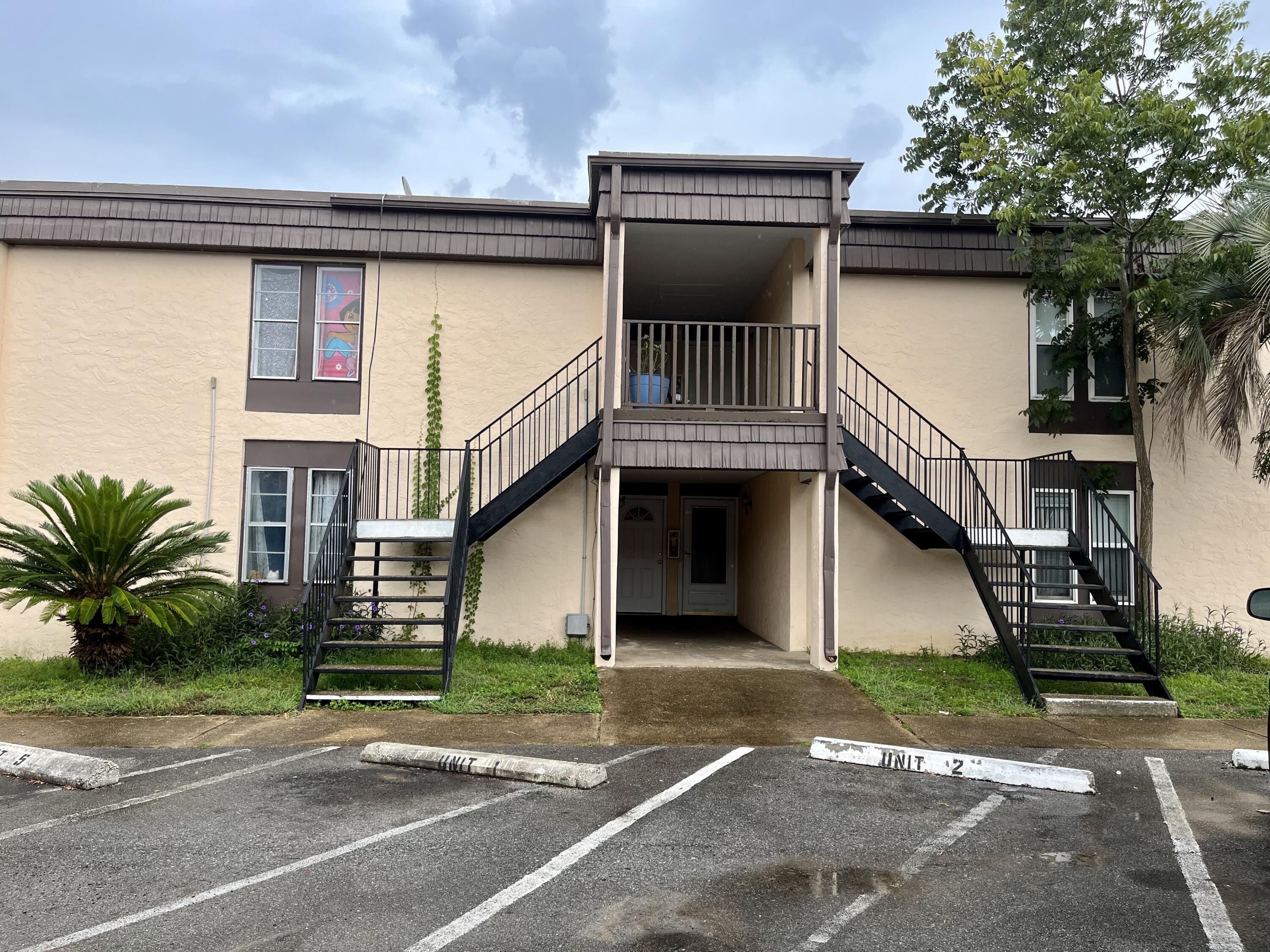 SPANISH VILLAS CONDO - Residential