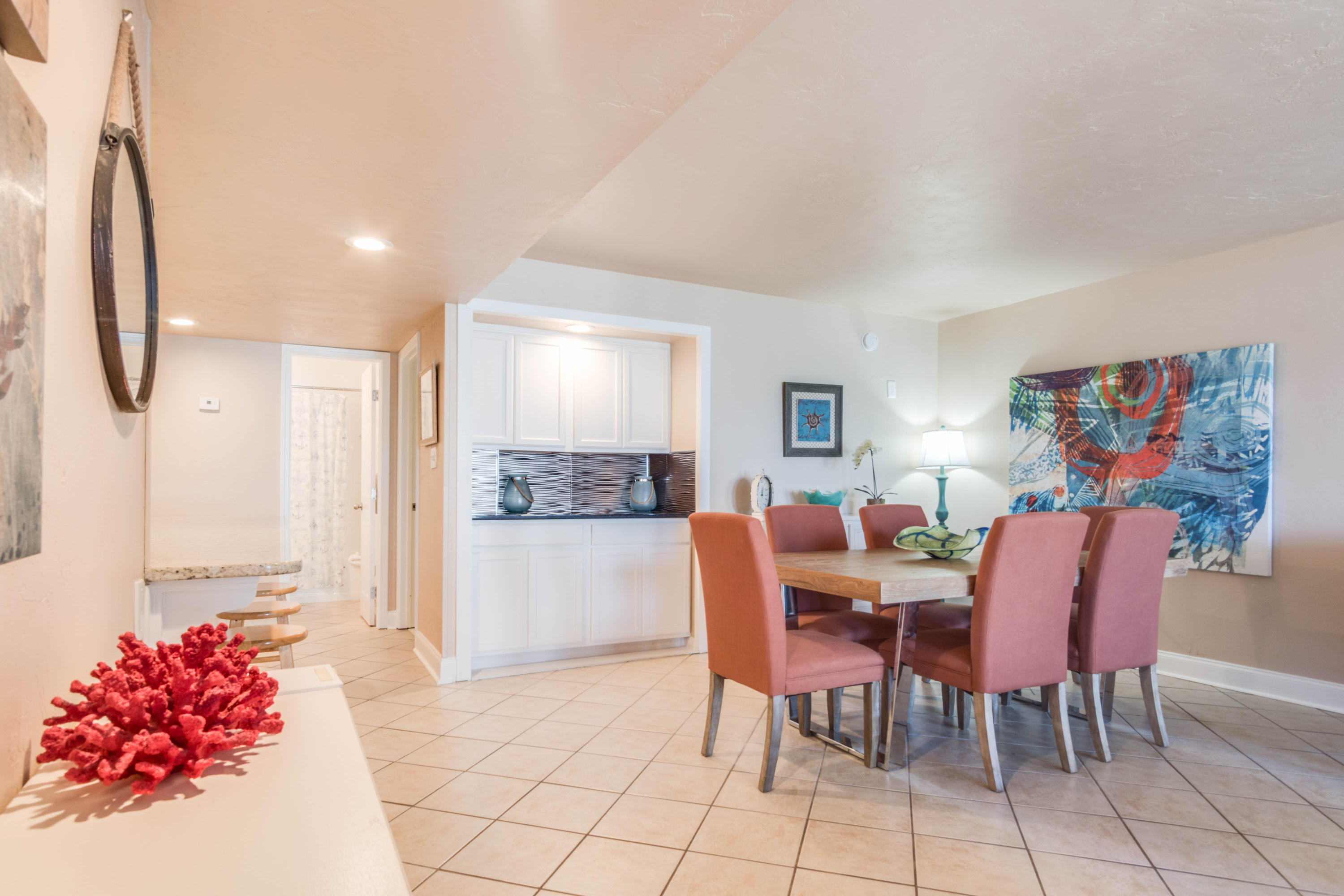 HOLIDAY SURF & RACQUET CLUB - Residential
