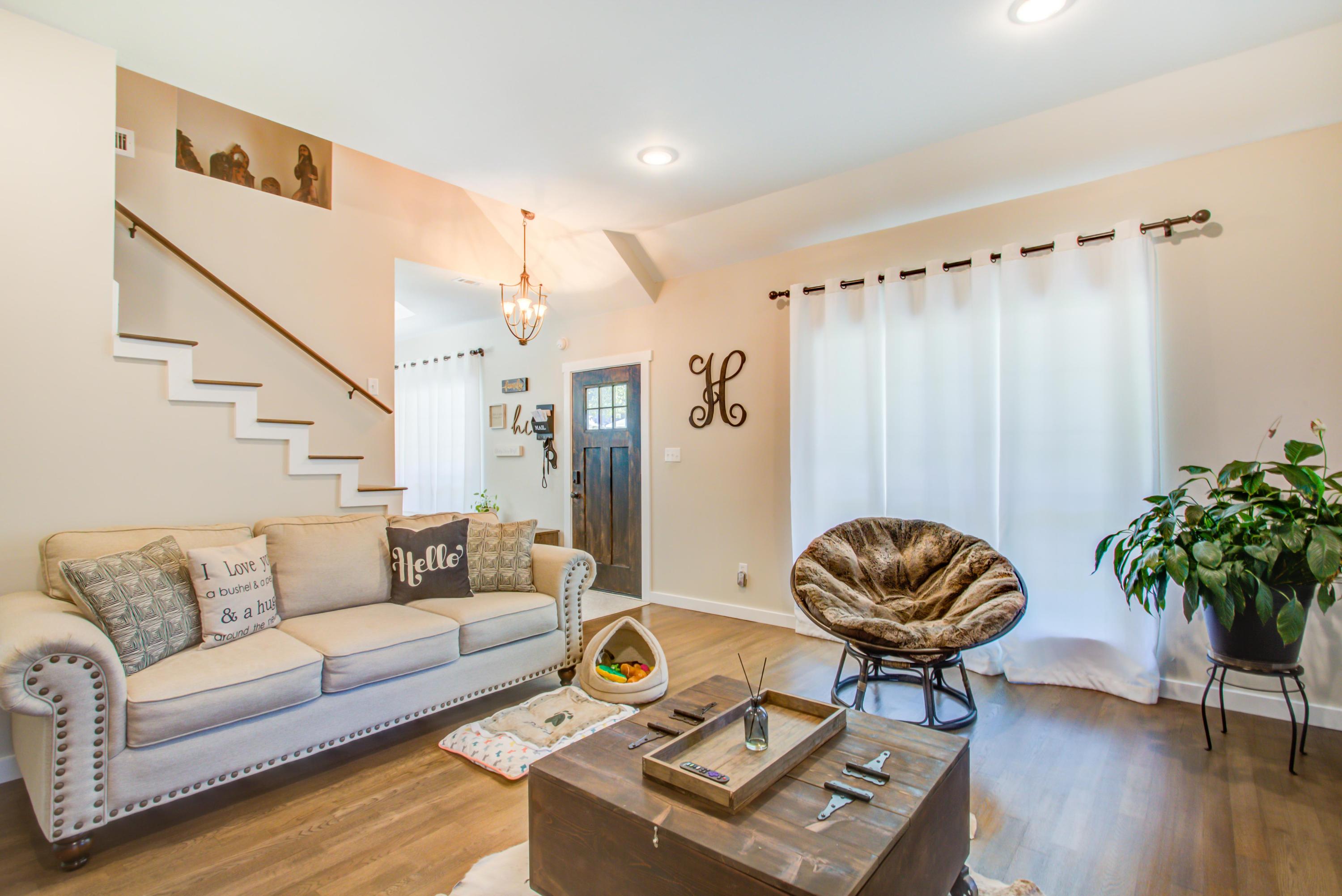 HOMESTEAD MANOR S/D - Residential