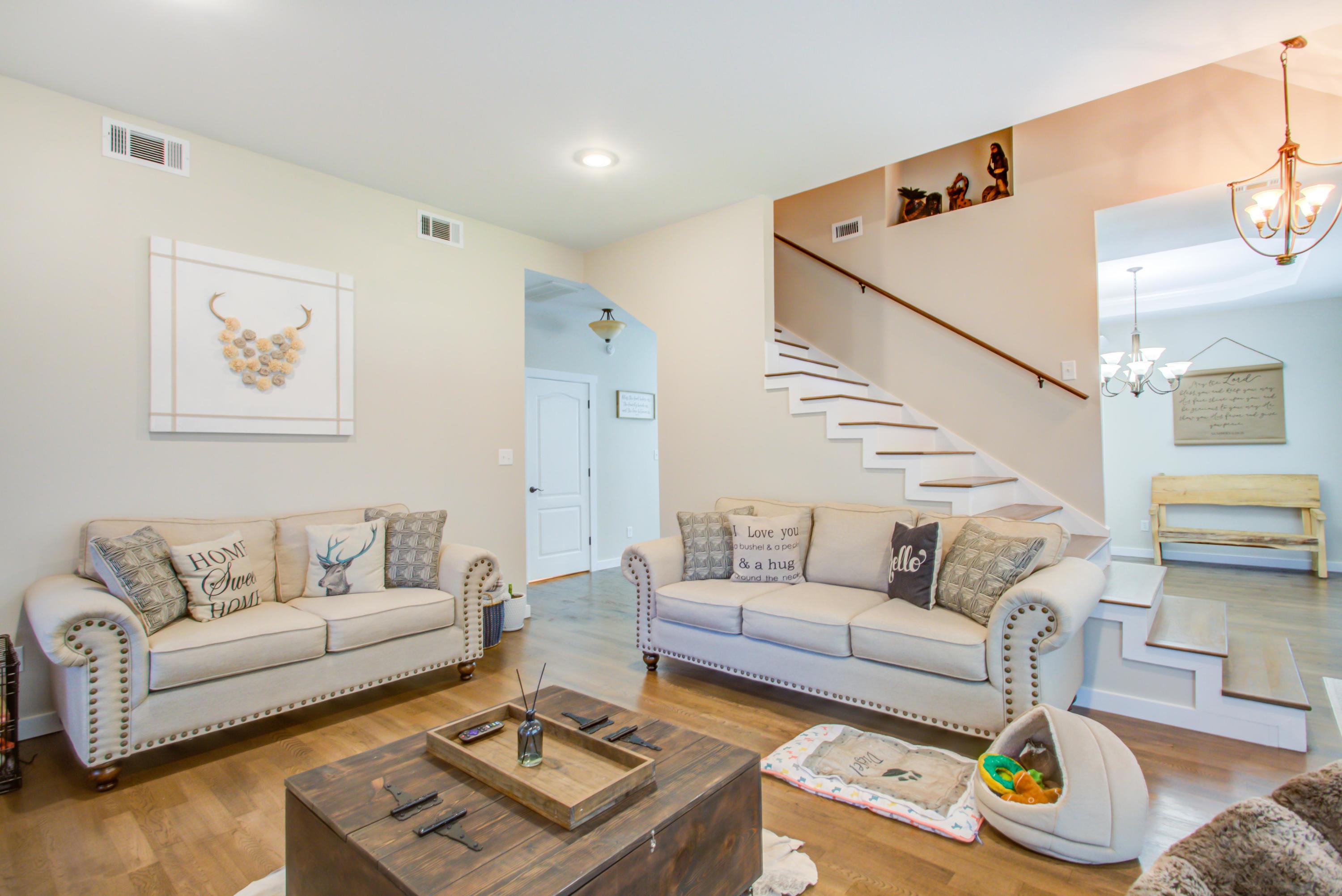 HOMESTEAD MANOR S/D - Residential