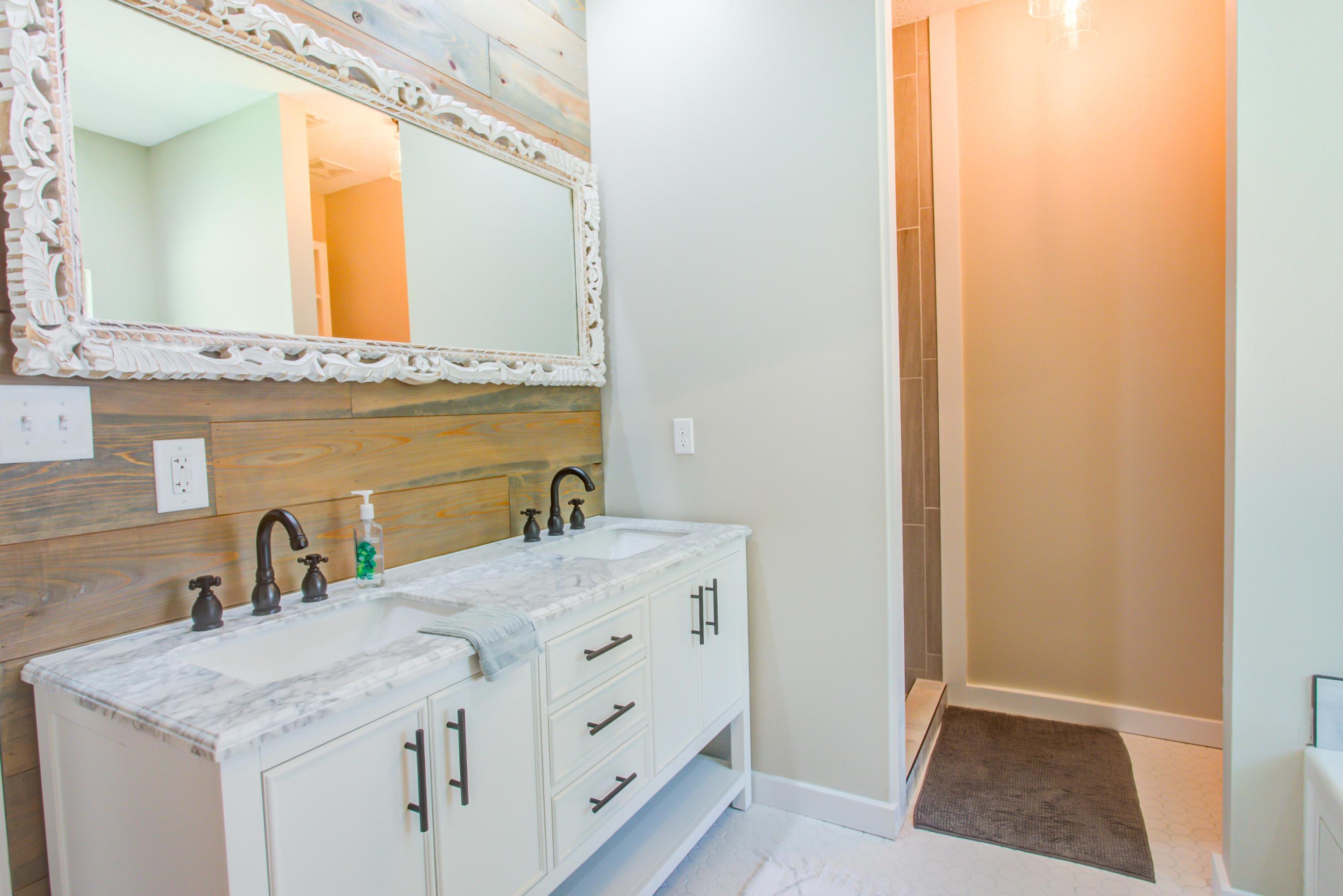 HOMESTEAD MANOR S/D - Residential