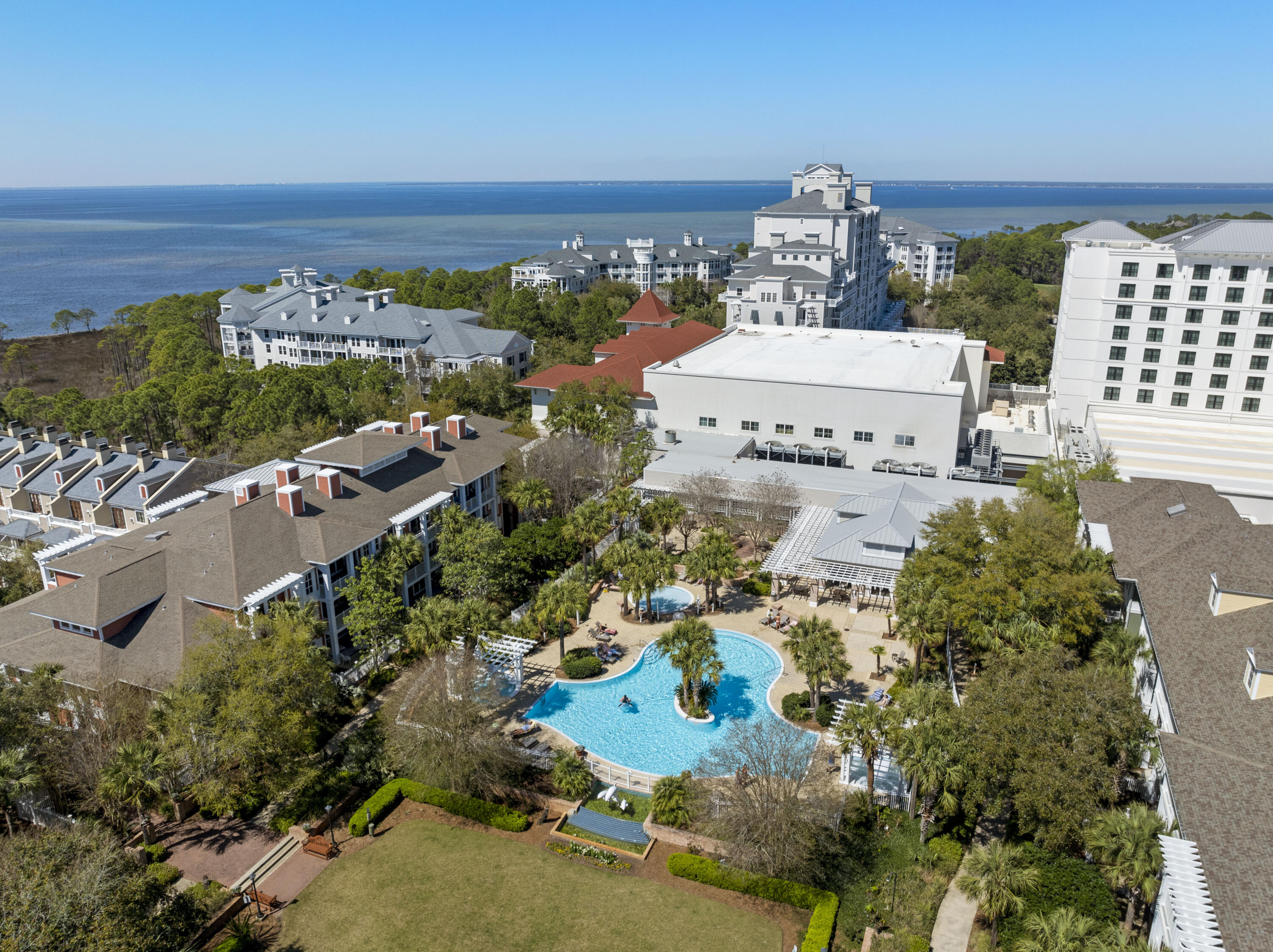 OBSERVATION POINT - Residential