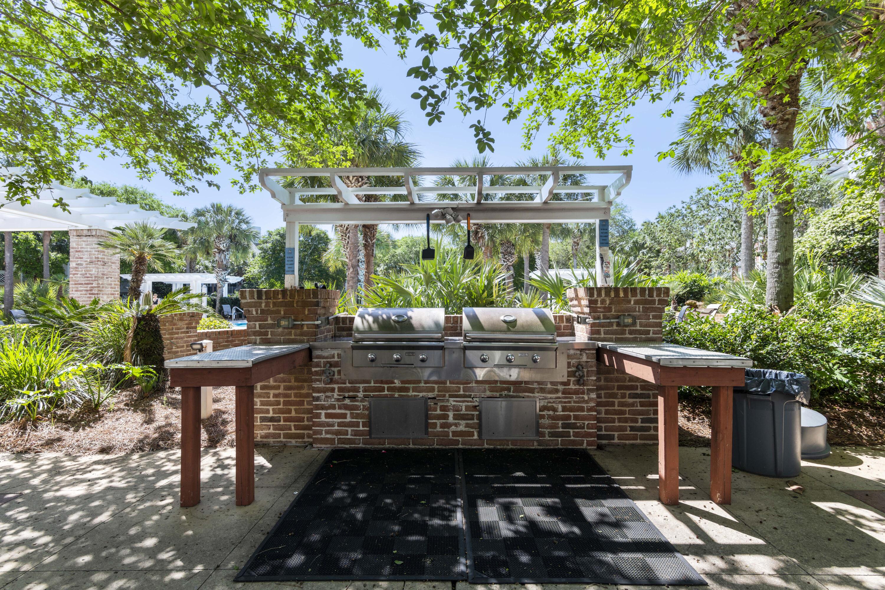 OBSERVATION POINT - Residential