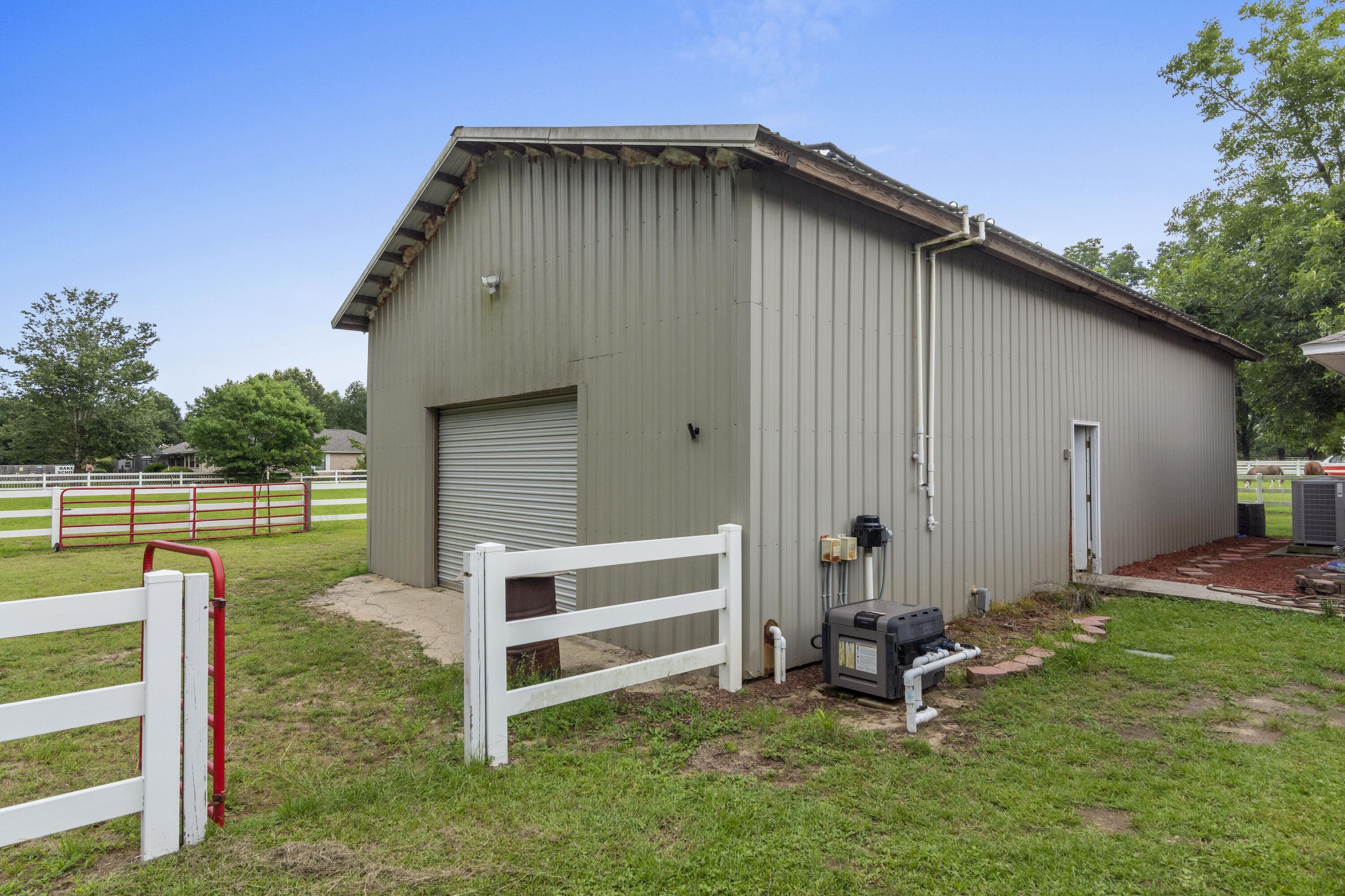 METES & BOUNDS - Residential