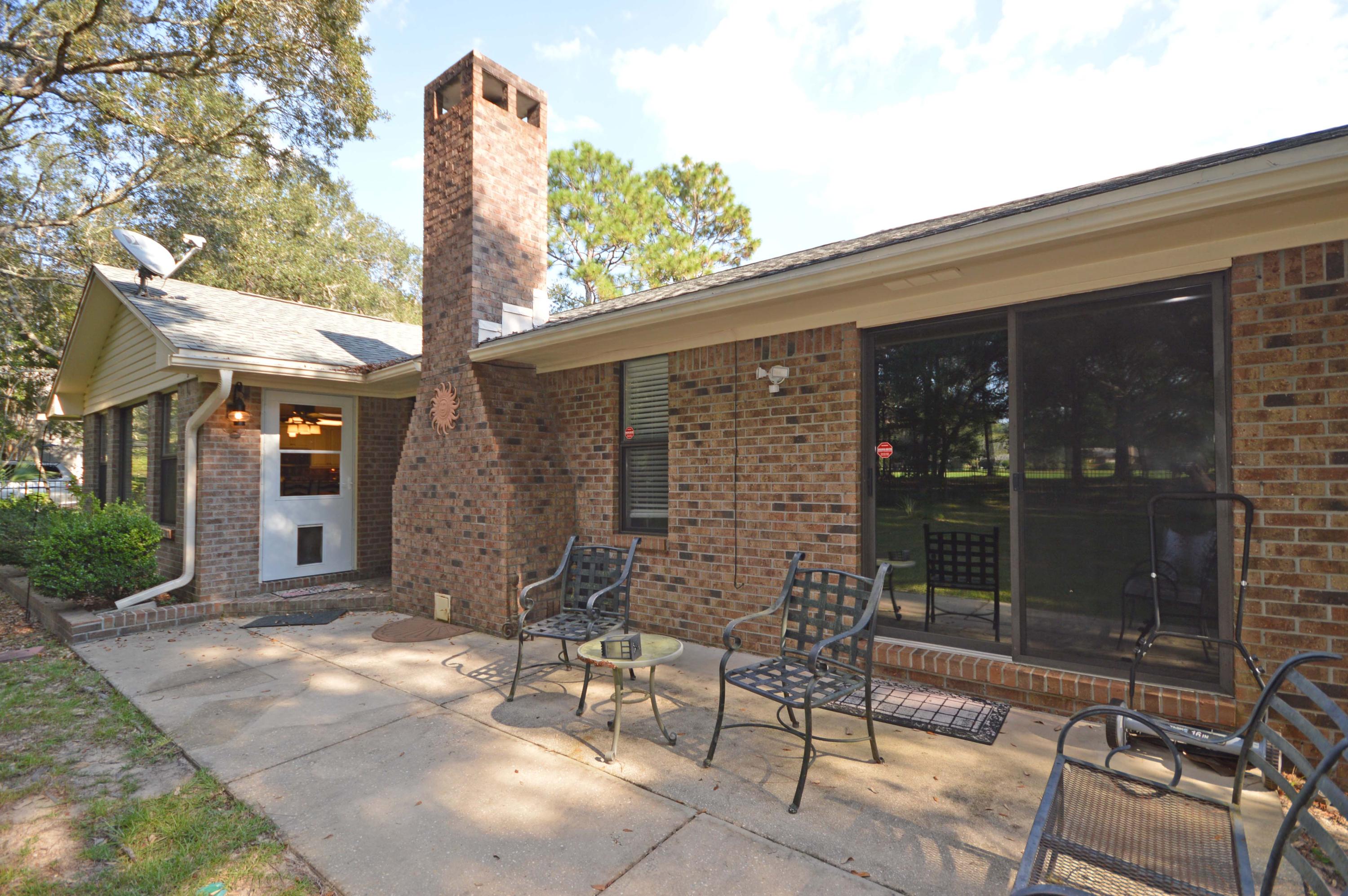 ROCKY BAYOU COUNTRY CLUB ESTATES 3 - Residential