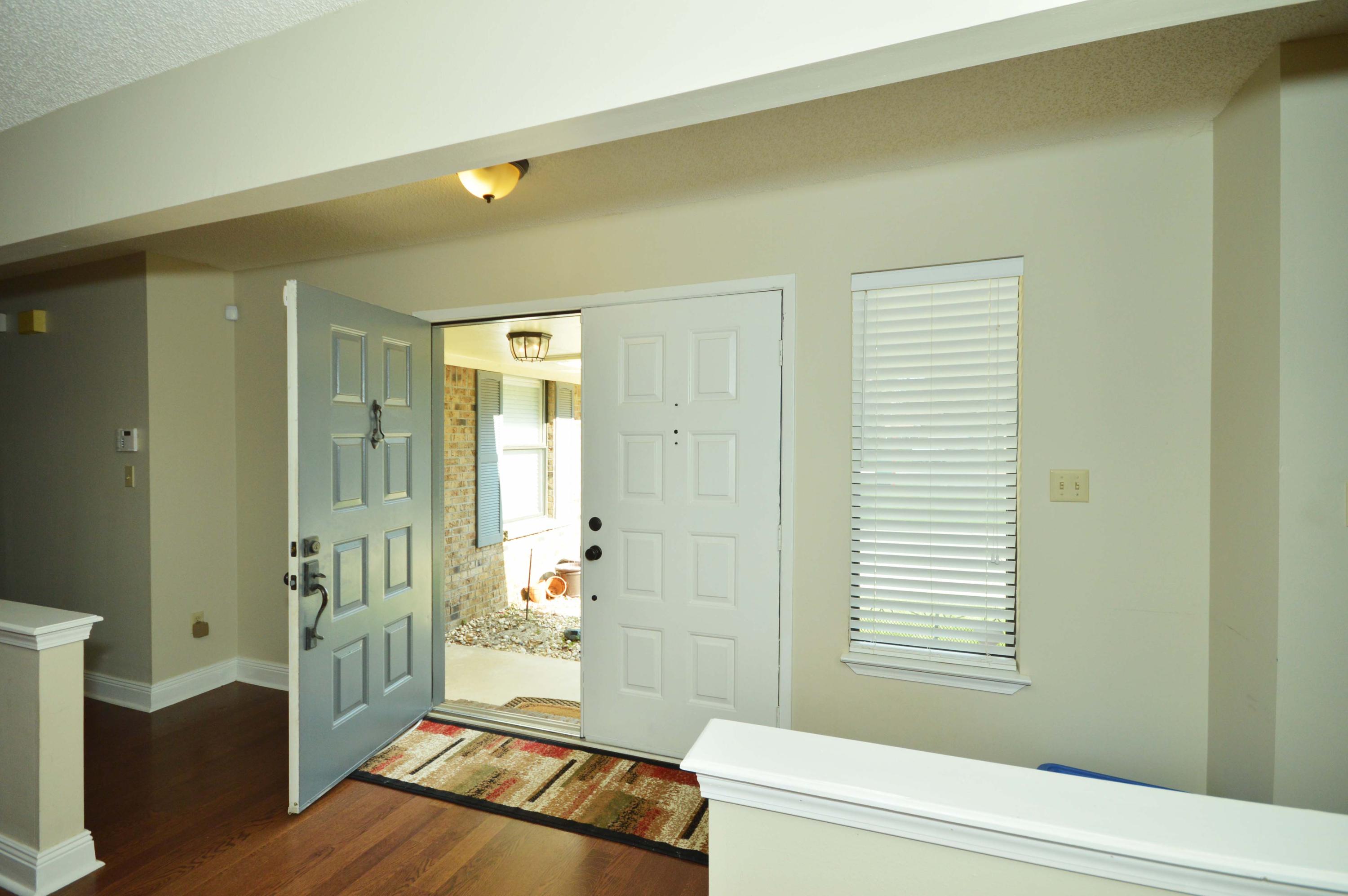 ROCKY BAYOU COUNTRY CLUB ESTATES 3 - Residential