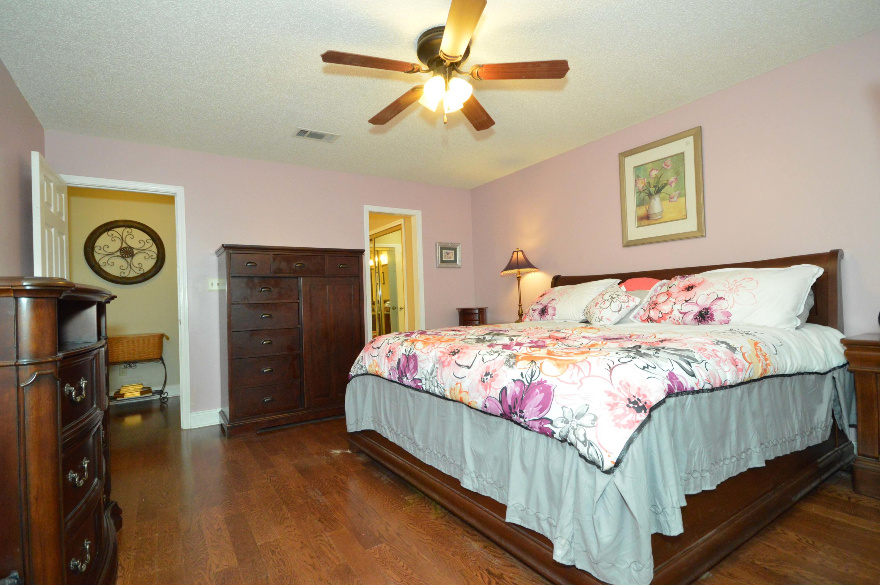 ROCKY BAYOU COUNTRY CLUB ESTATES 3 - Residential