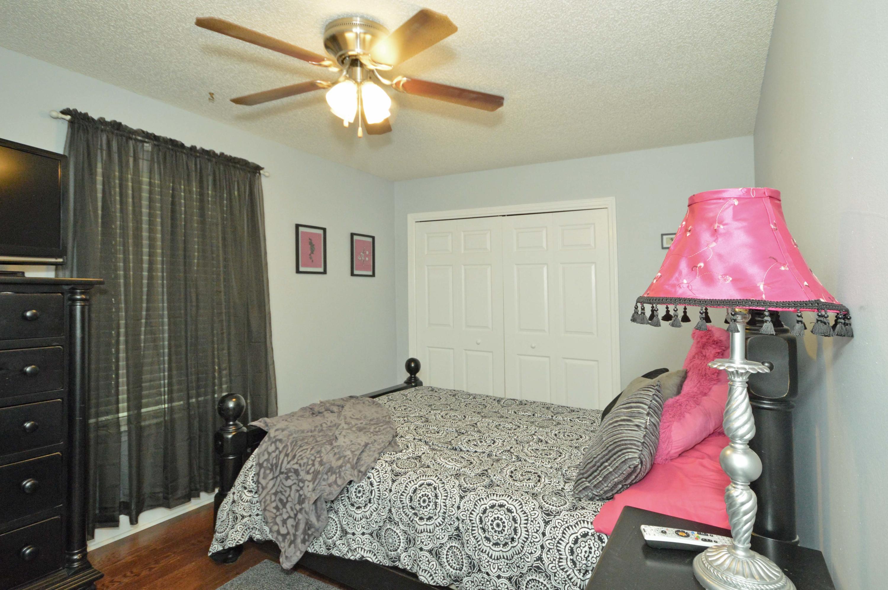 ROCKY BAYOU COUNTRY CLUB ESTATES 3 - Residential