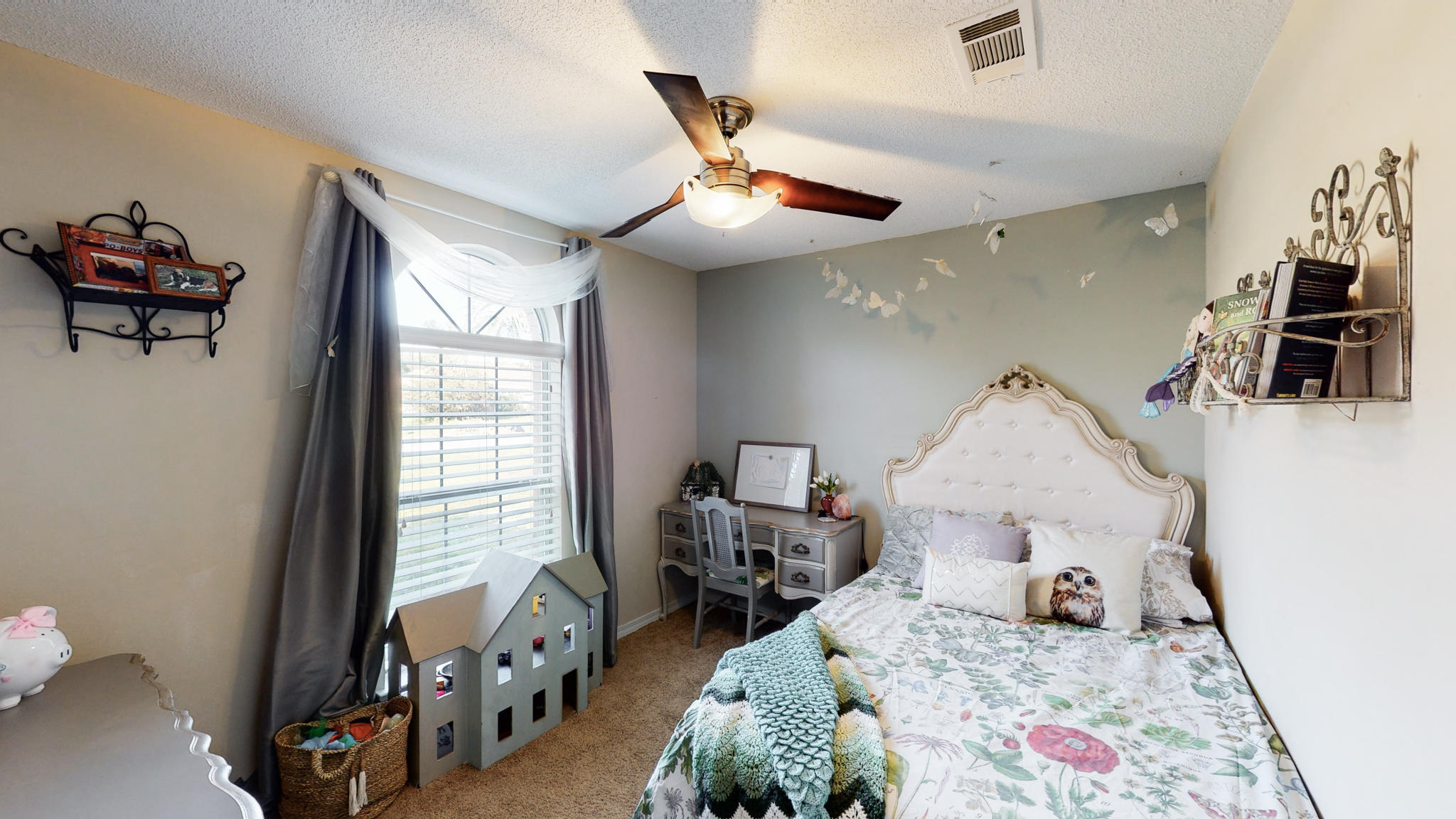 SOUND RETREAT - Residential