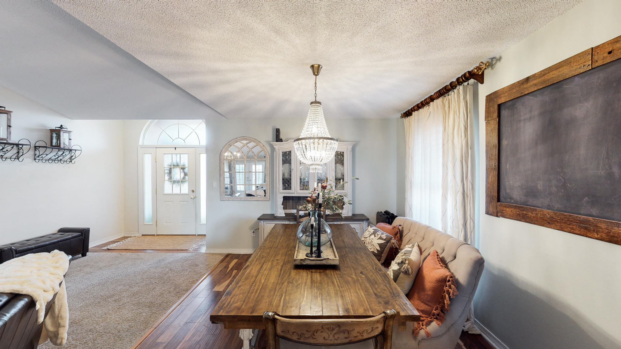 SOUND RETREAT - Residential