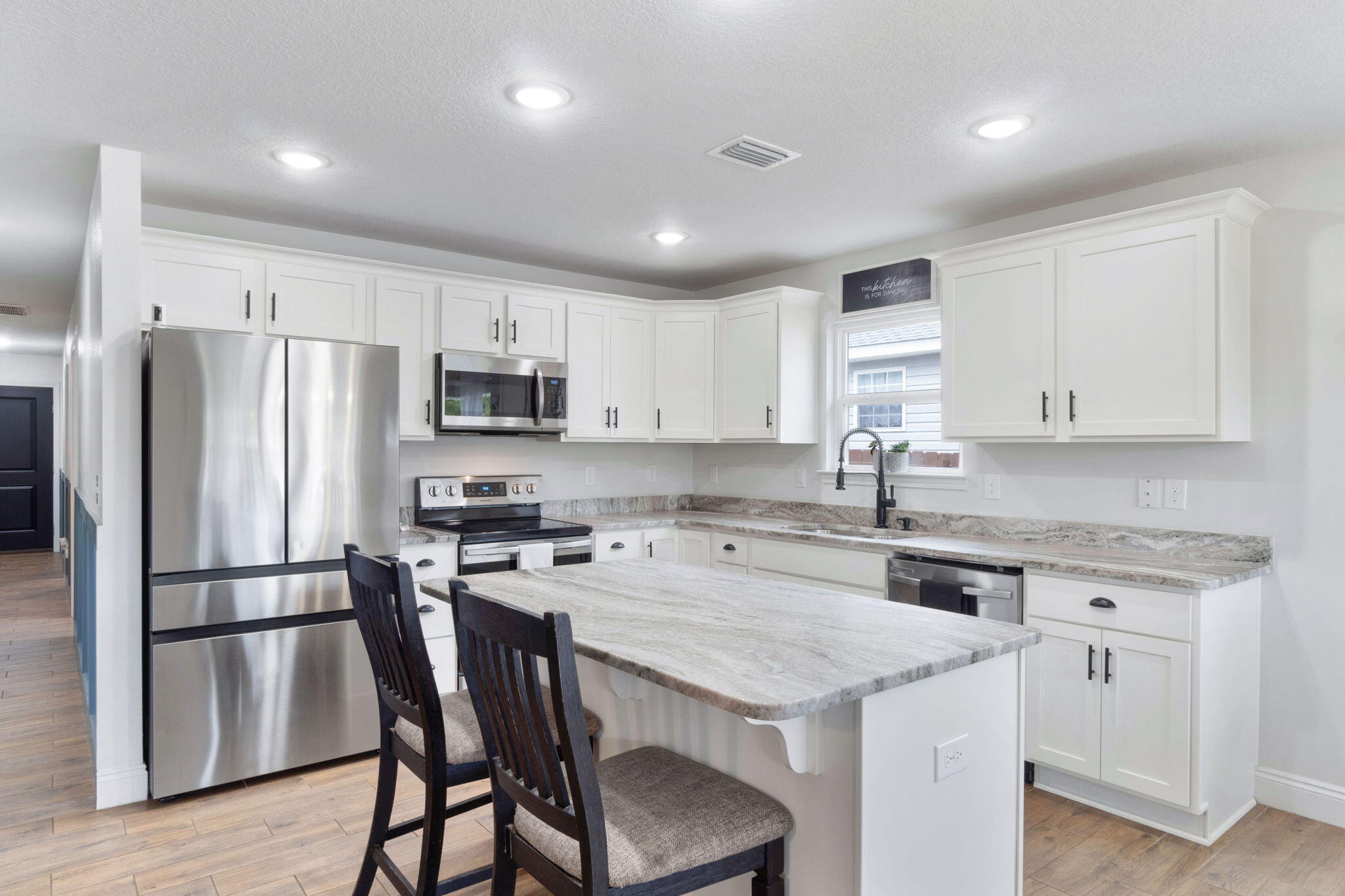 GARDEN CITY - Residential