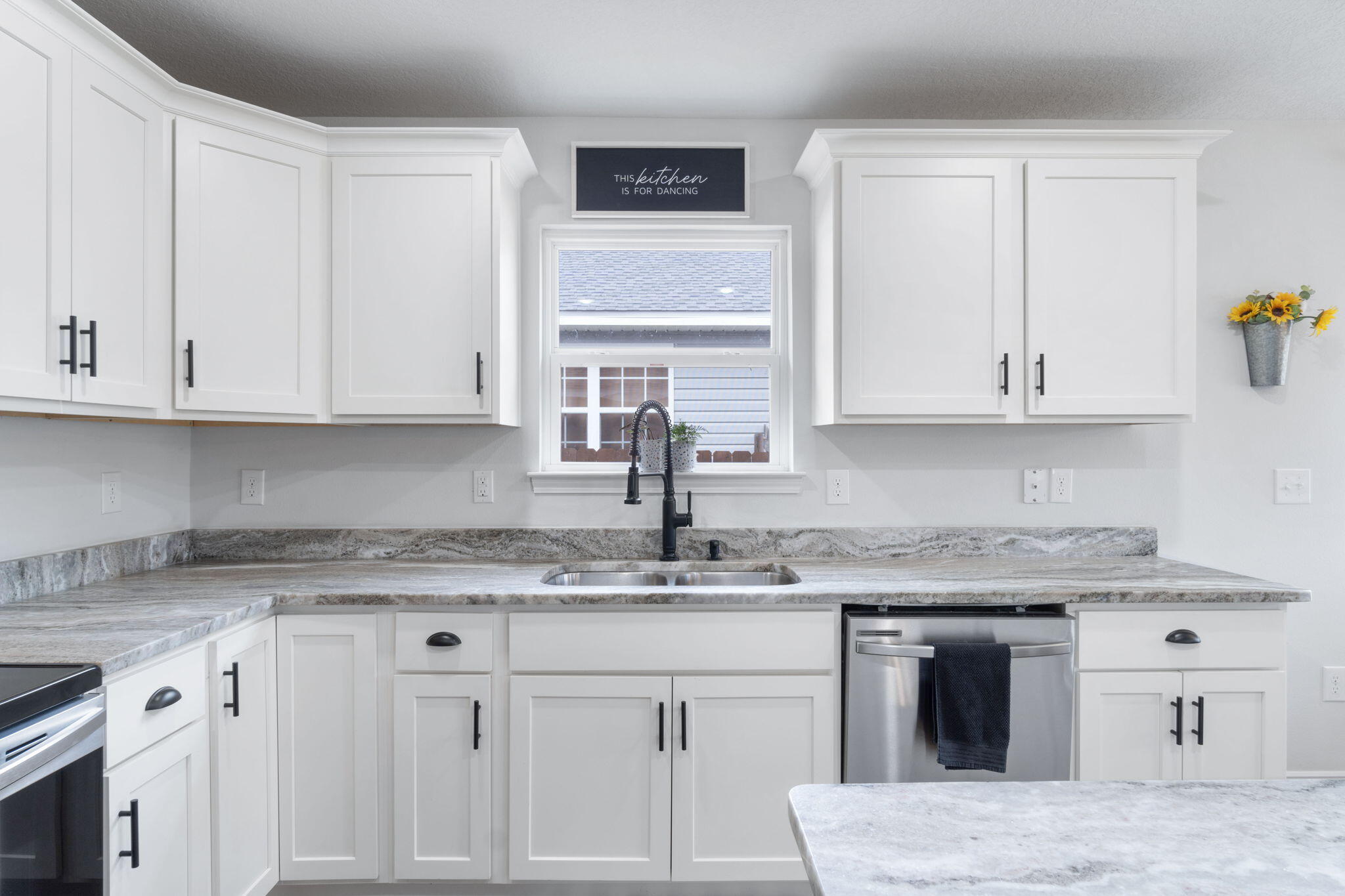 GARDEN CITY - Residential