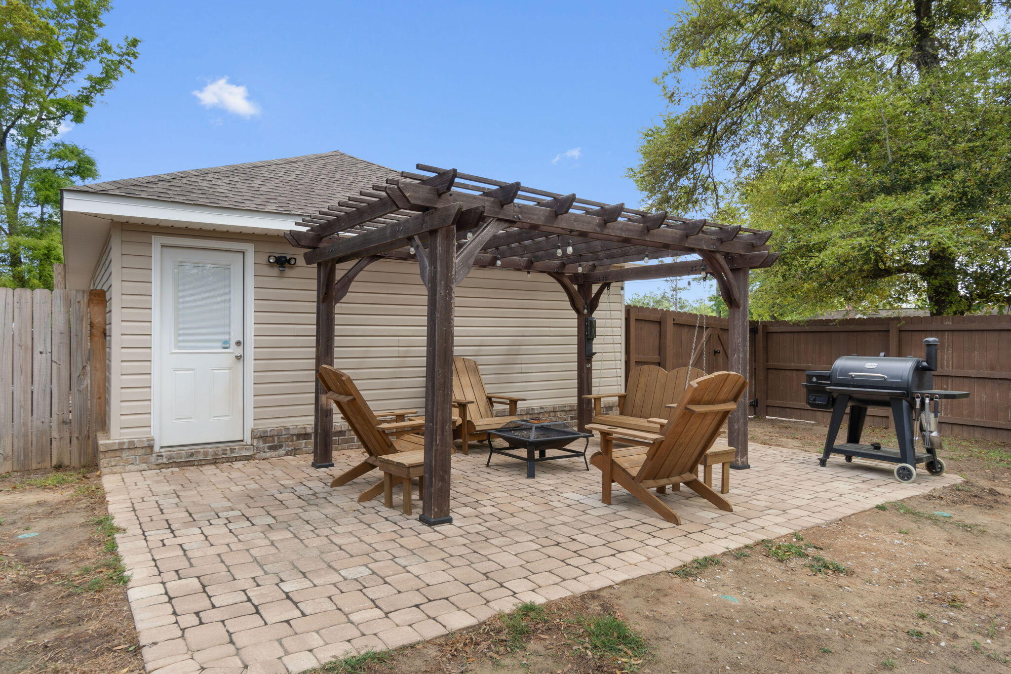 GARDEN CITY - Residential