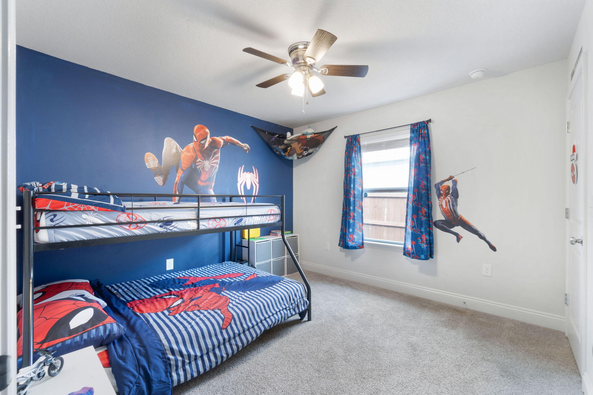 GARDEN CITY - Residential