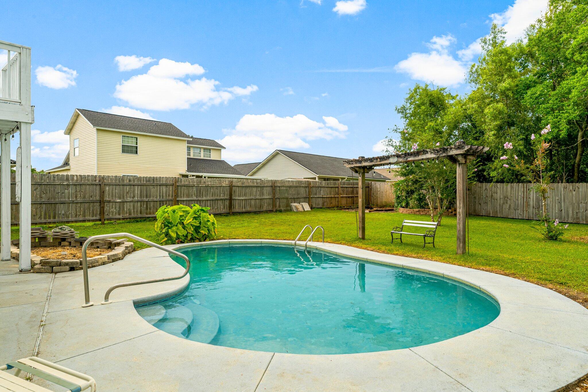 Shadow Bay Unit 1 - Residential