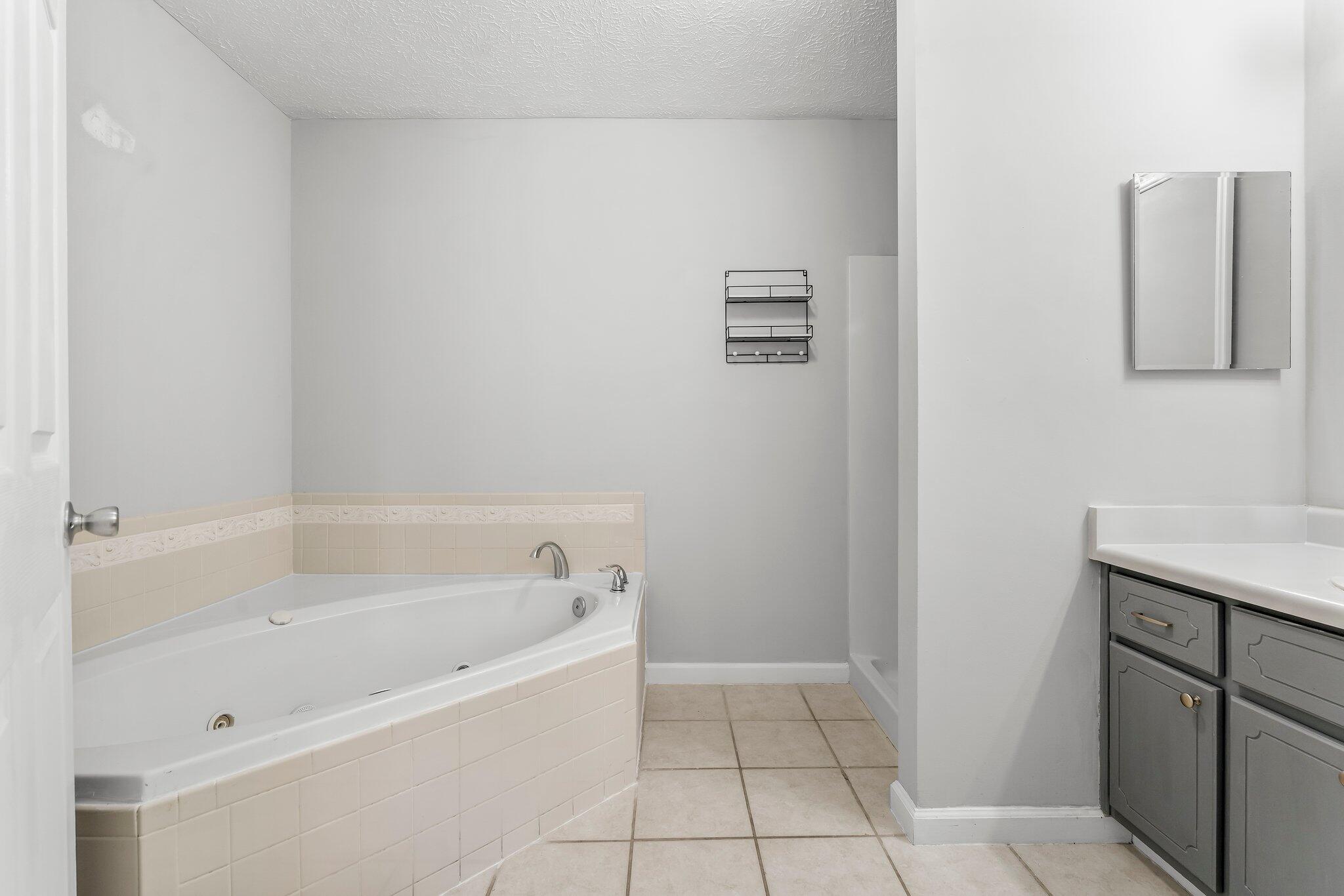 Shadow Bay Unit 1 - Residential