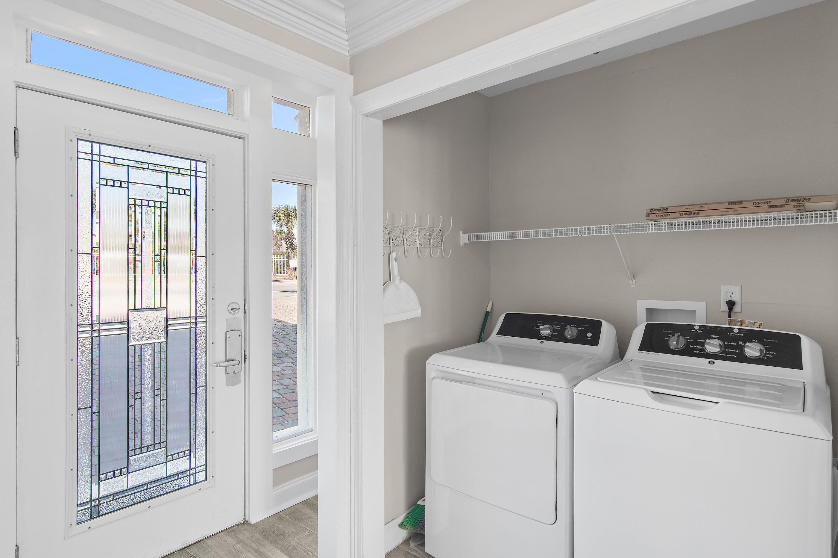 WARREN HEIGHTS - Residential