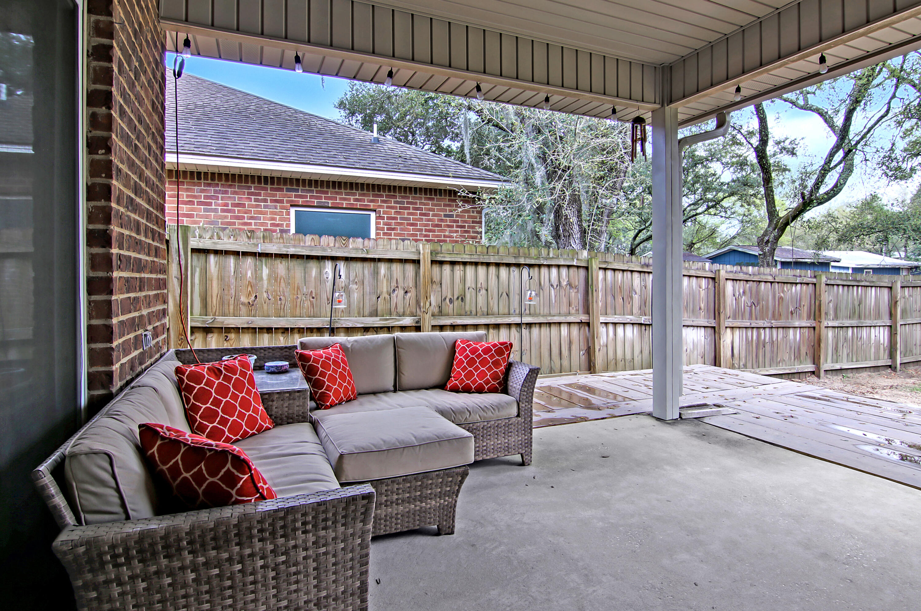 RIVERVIEW ESTATES - Residential