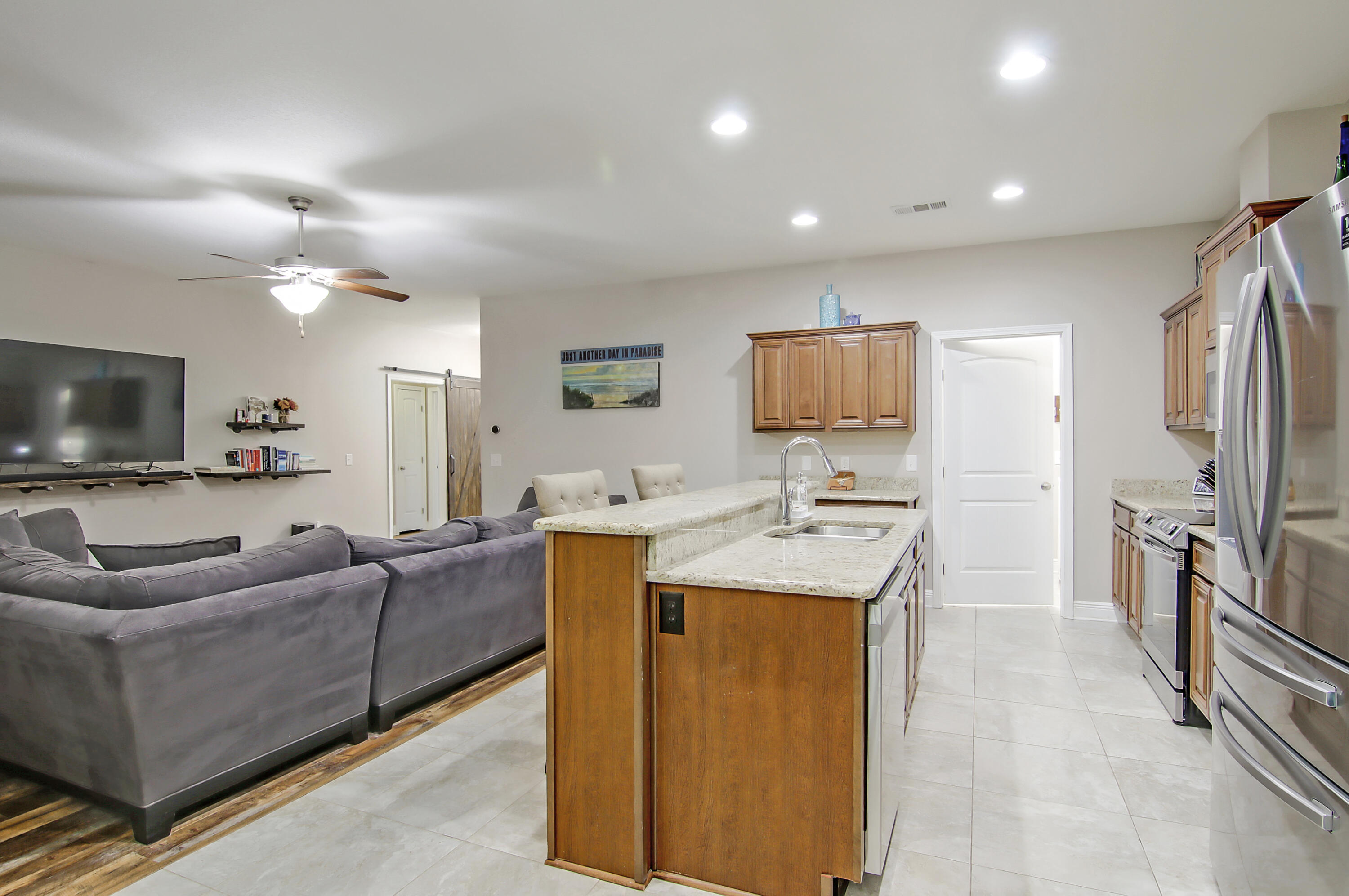 RIVERVIEW ESTATES - Residential