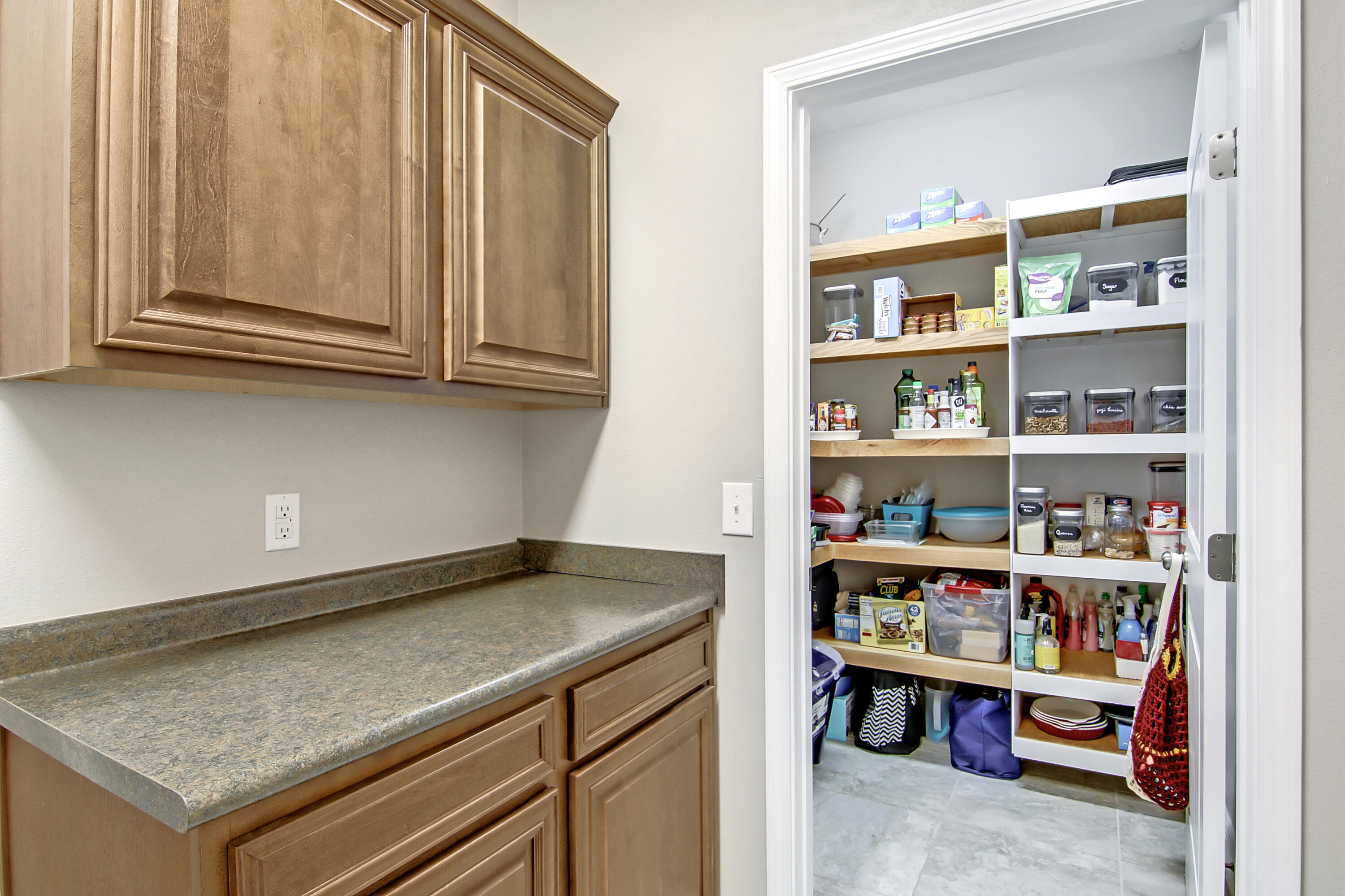 RIVERVIEW ESTATES - Residential