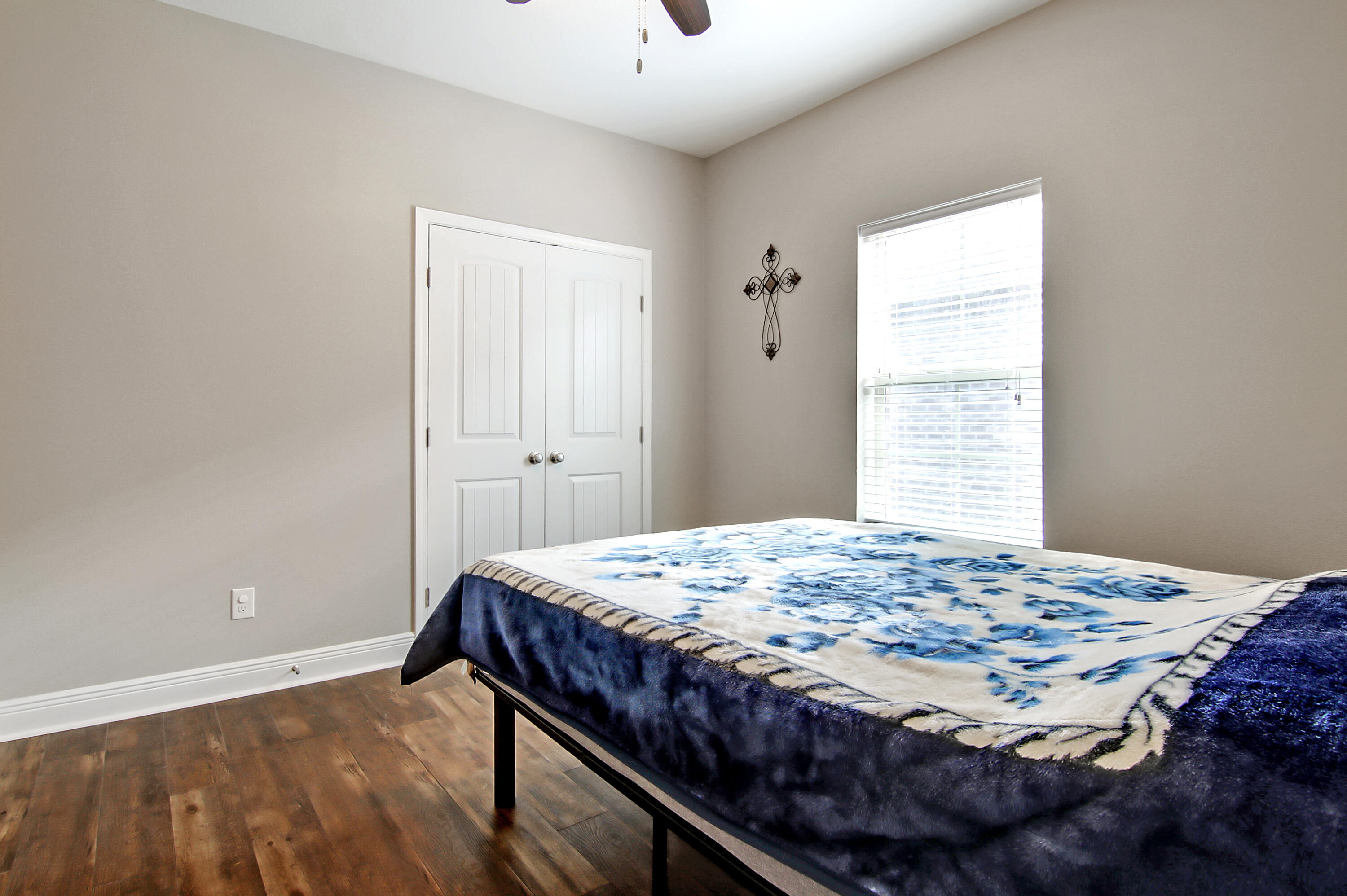 RIVERVIEW ESTATES - Residential