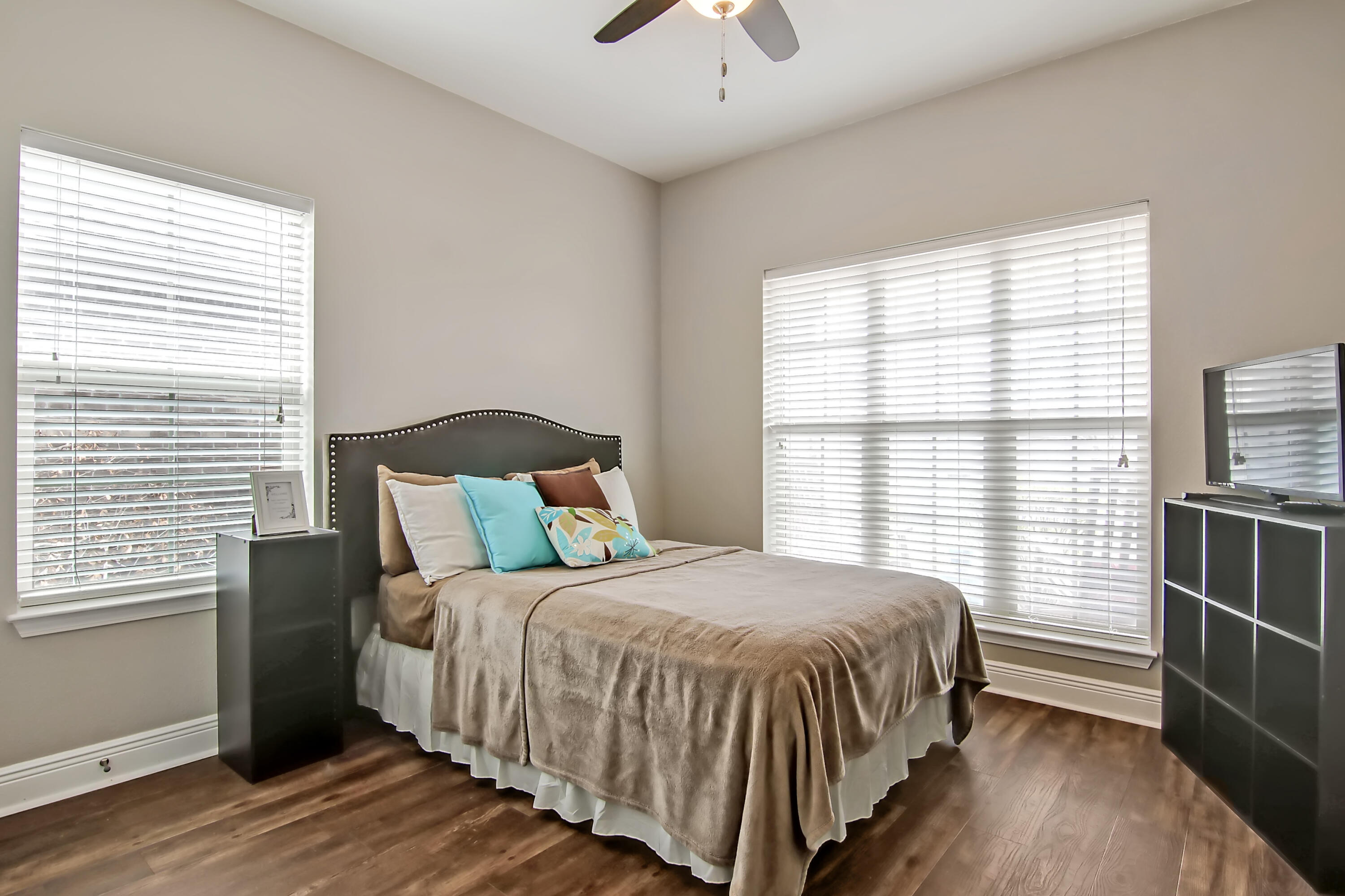 RIVERVIEW ESTATES - Residential