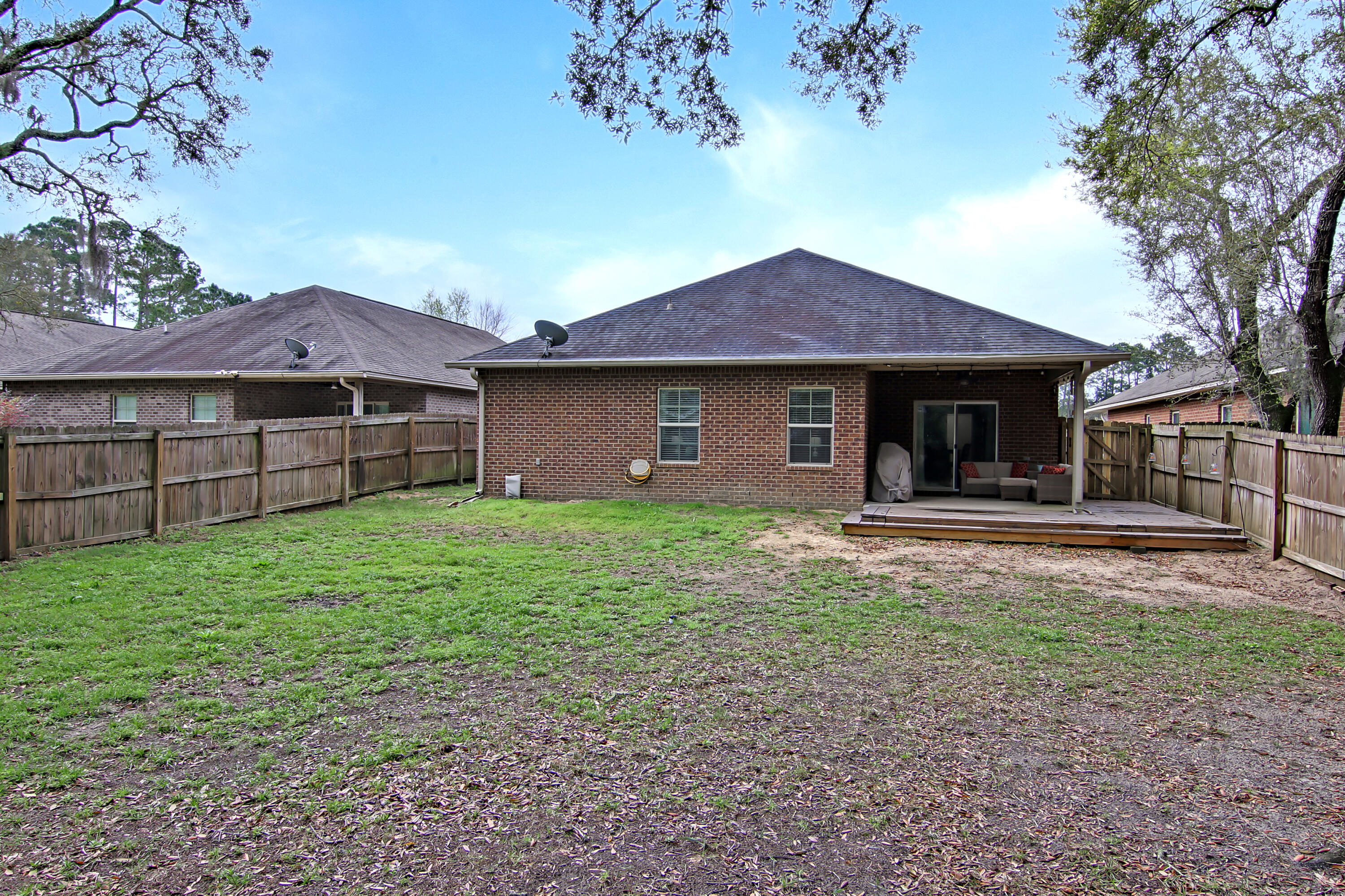 RIVERVIEW ESTATES - Residential