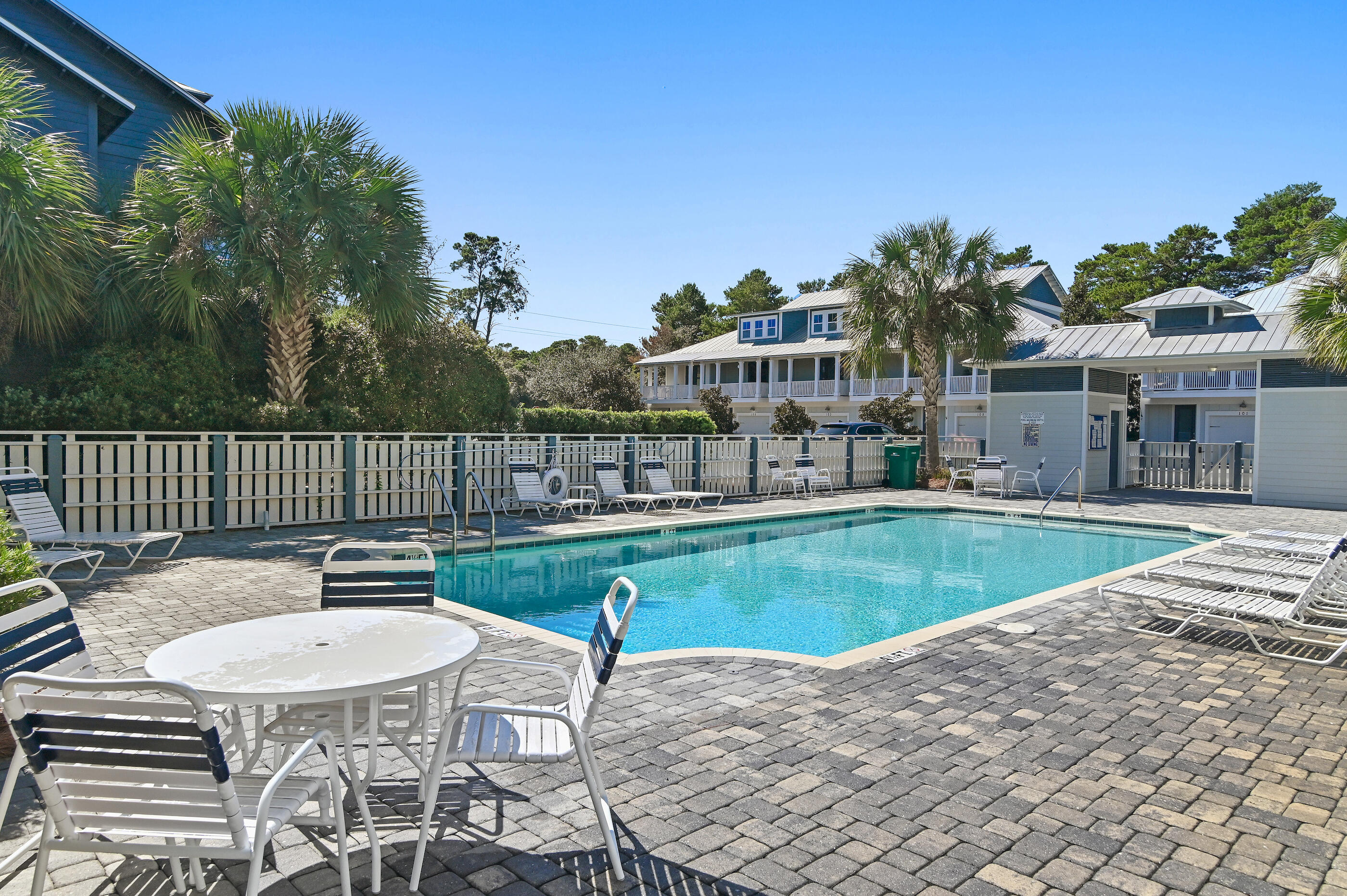 30A TOWNHOMES - Residential