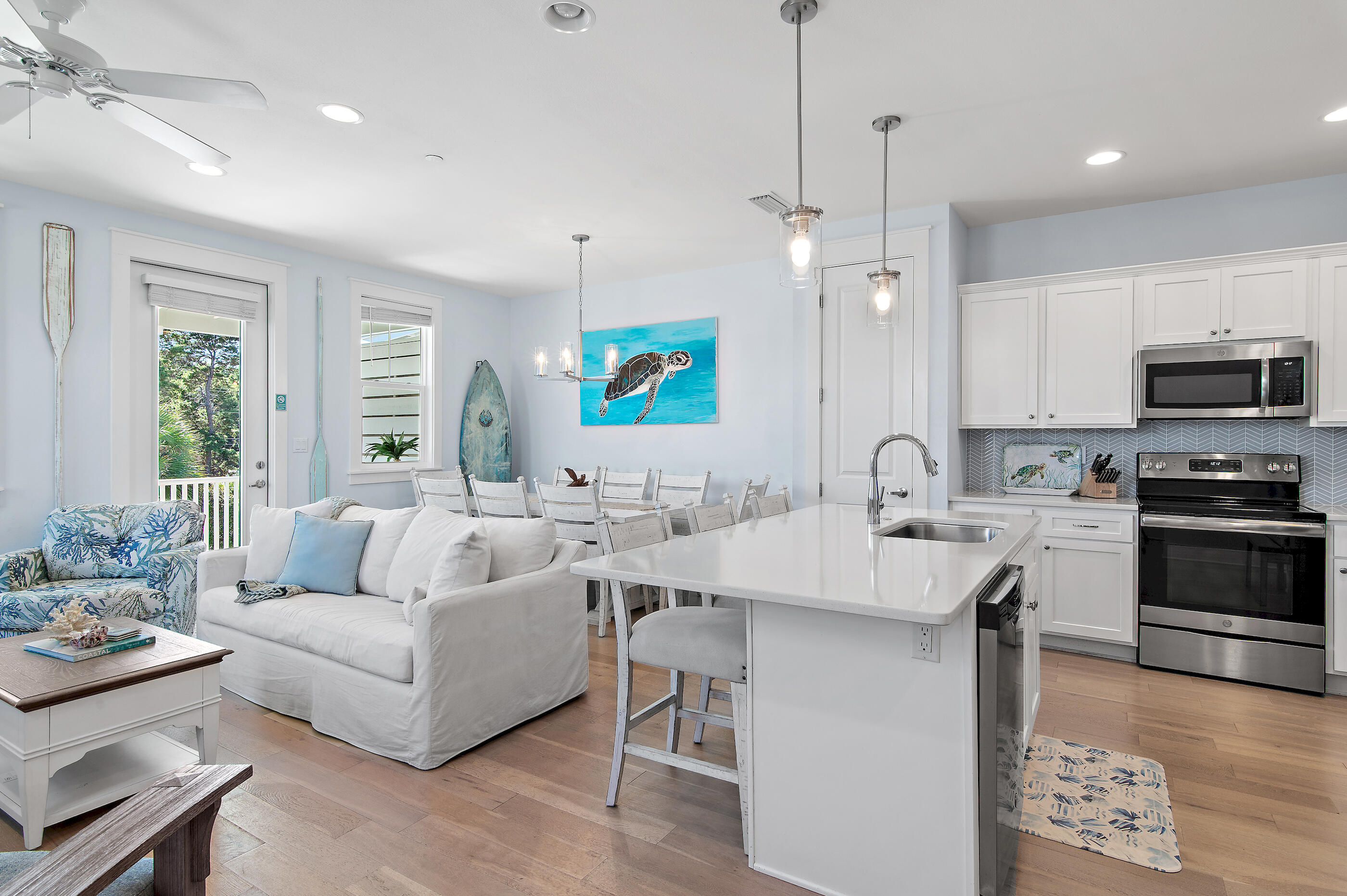 30A TOWNHOMES - Residential